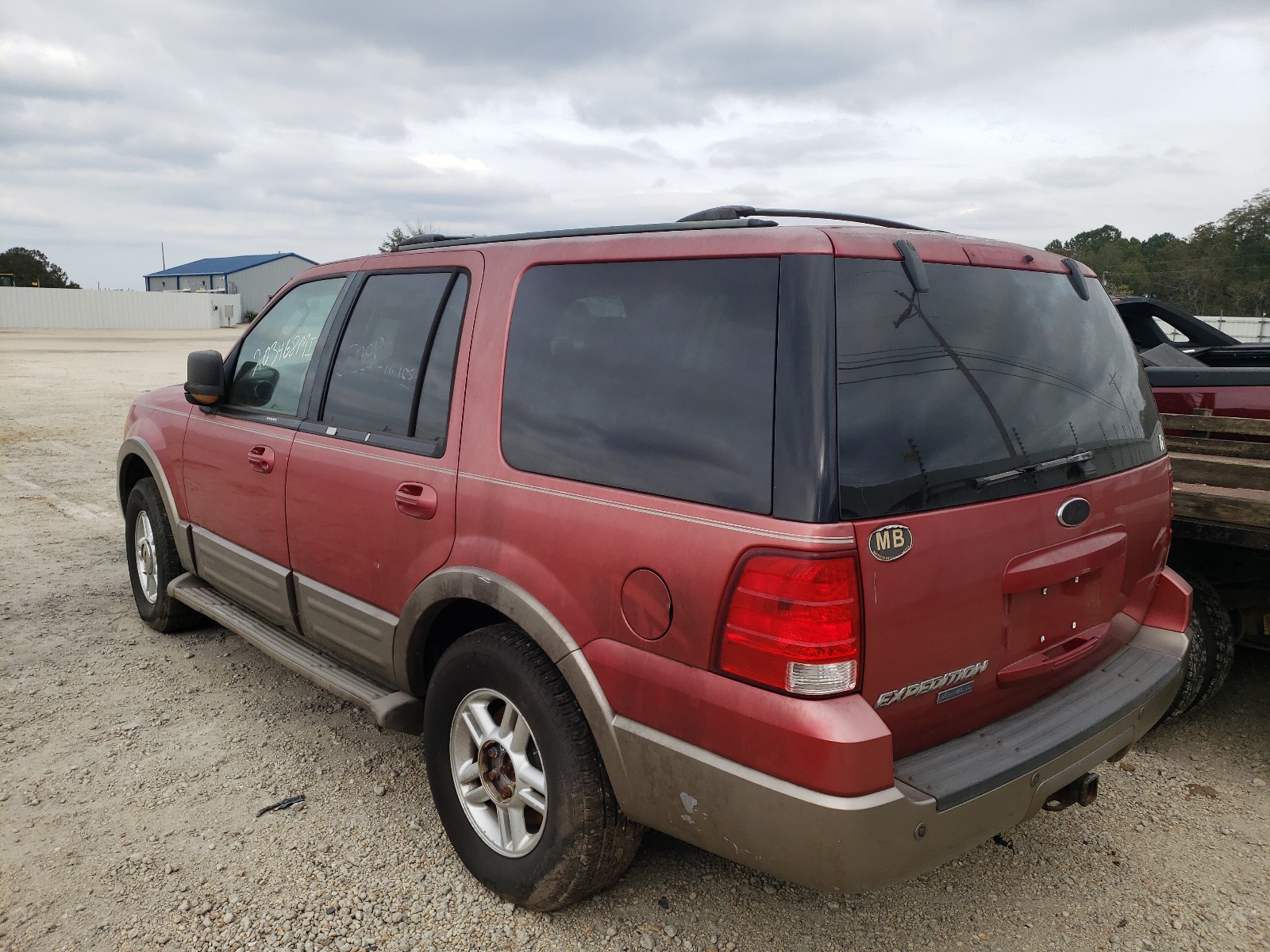 Zdjęcie 3 z aukcji – 2003 FORD EXPEDITION z VIN 1FMFU17L73LB96599