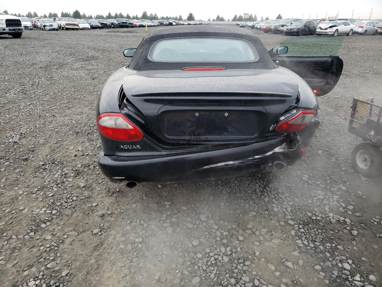 Photo 9 from auction – 2000 JAGUAR XKR with VIN SAJJA42B0YPA06069