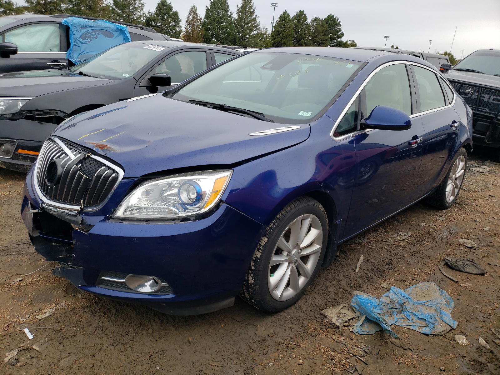 Photo 2 from auction – 2014 BUICK VERANO with VIN 1G4PS5SKXE4125569