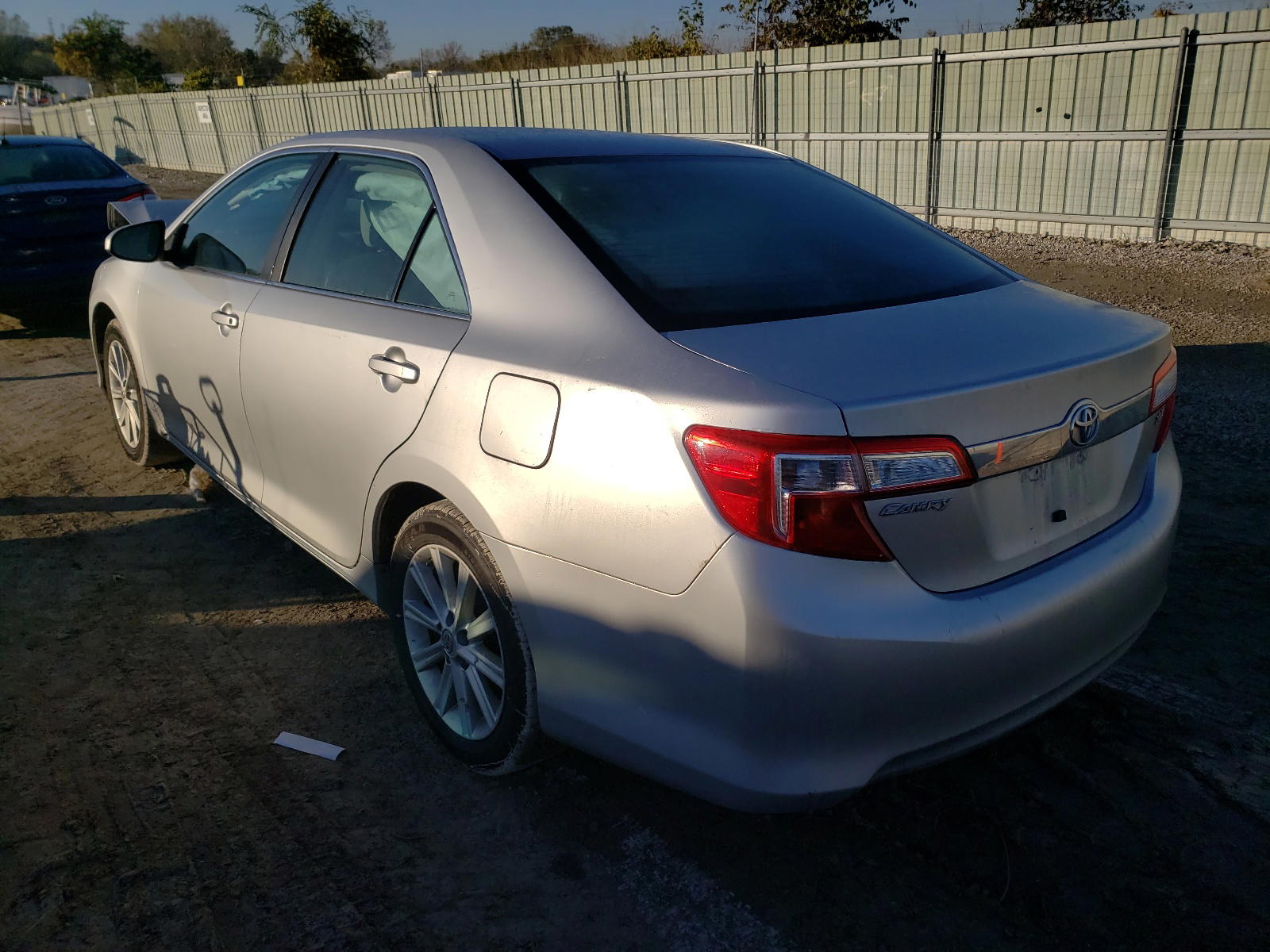 Photo 3 from auction – 2012 TOYOTA CAMRY BASE with VIN 4T1BF1FK3CU089531
