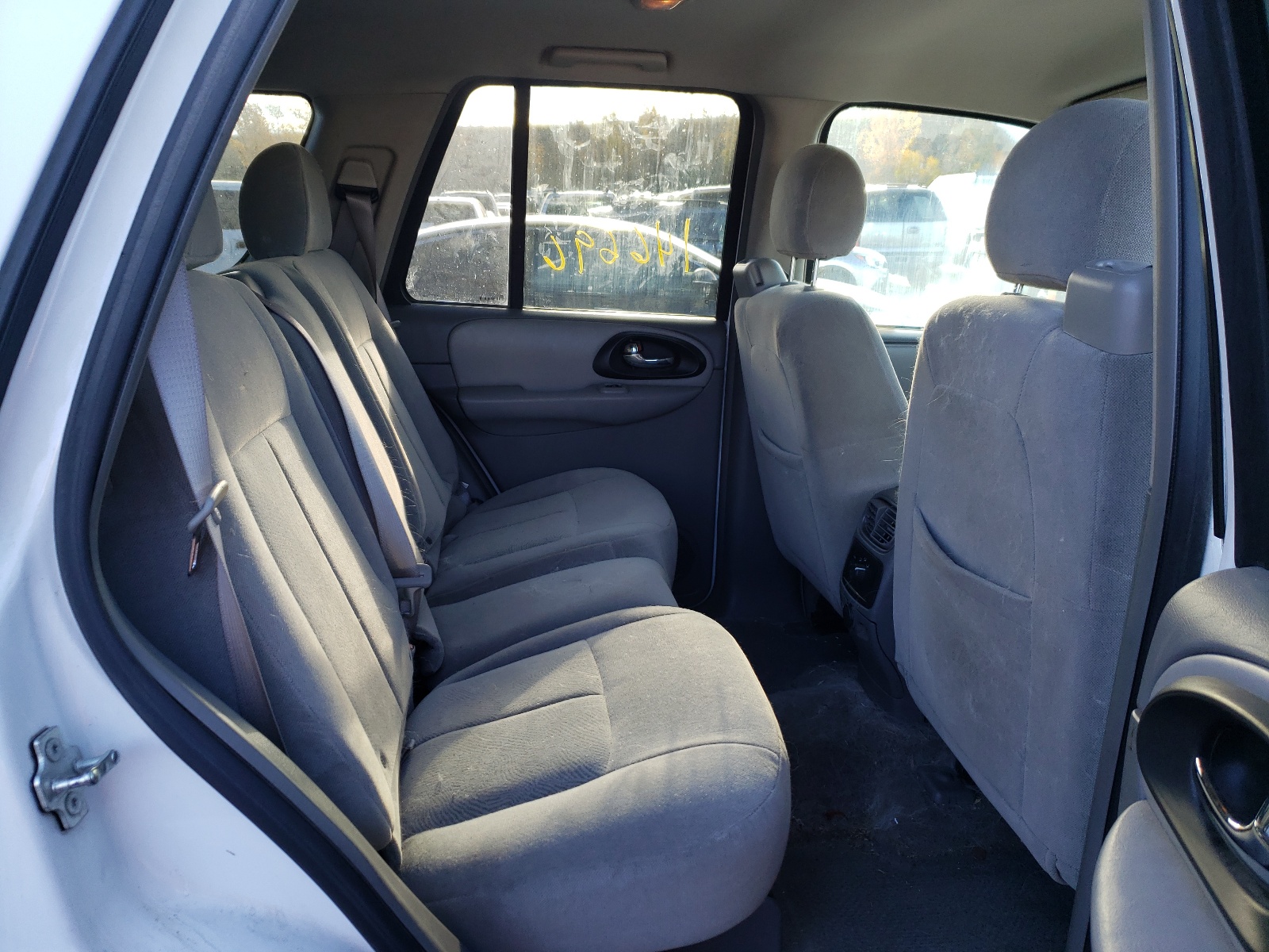 Photo 6 from auction – 2005 CHEVROLET TRAILBLAZE with VIN 1GNDT13S952303602