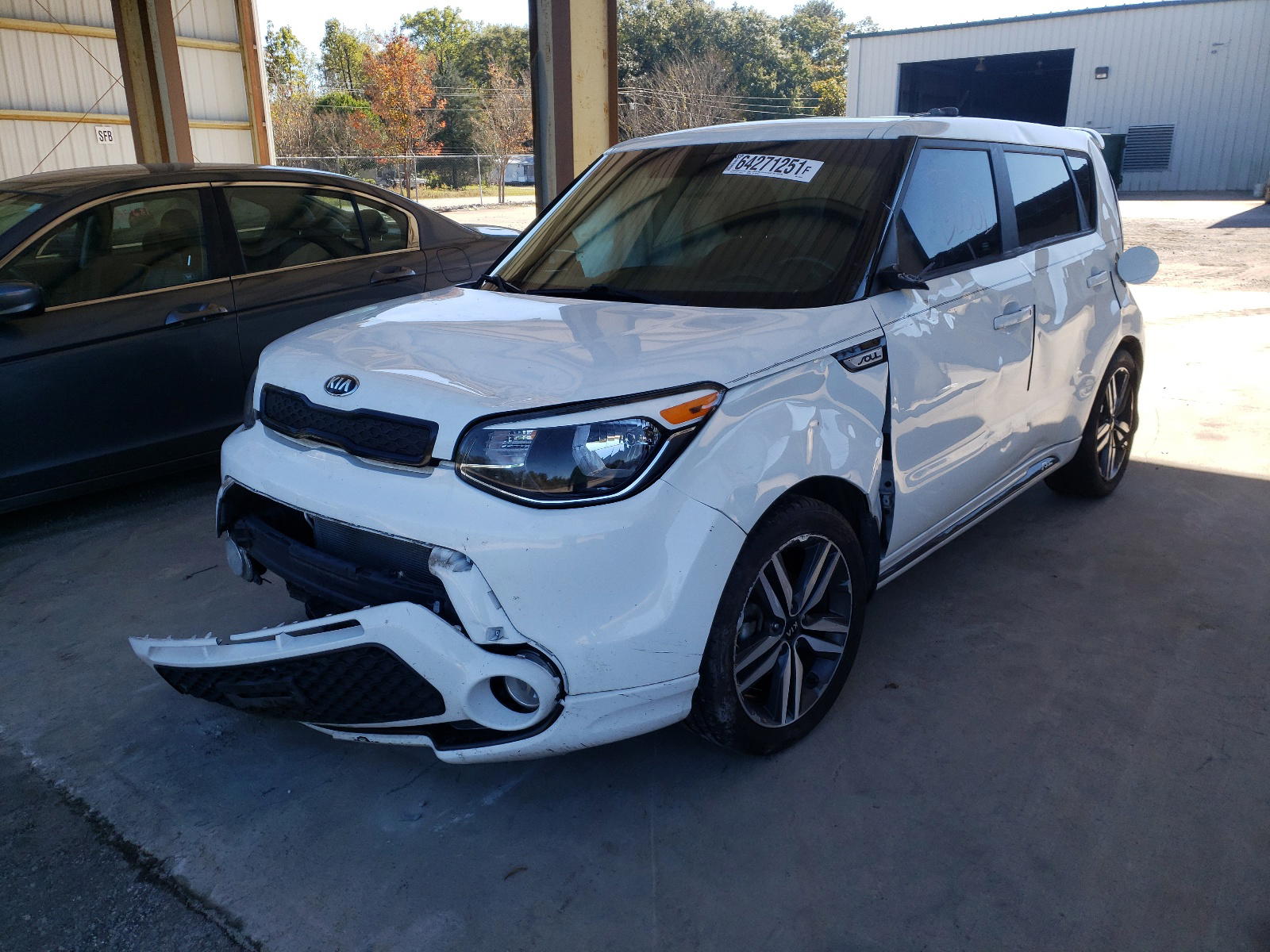 Photo 2 from auction – 2016 KIA SOUL + with VIN KNDJP3A58G7400806