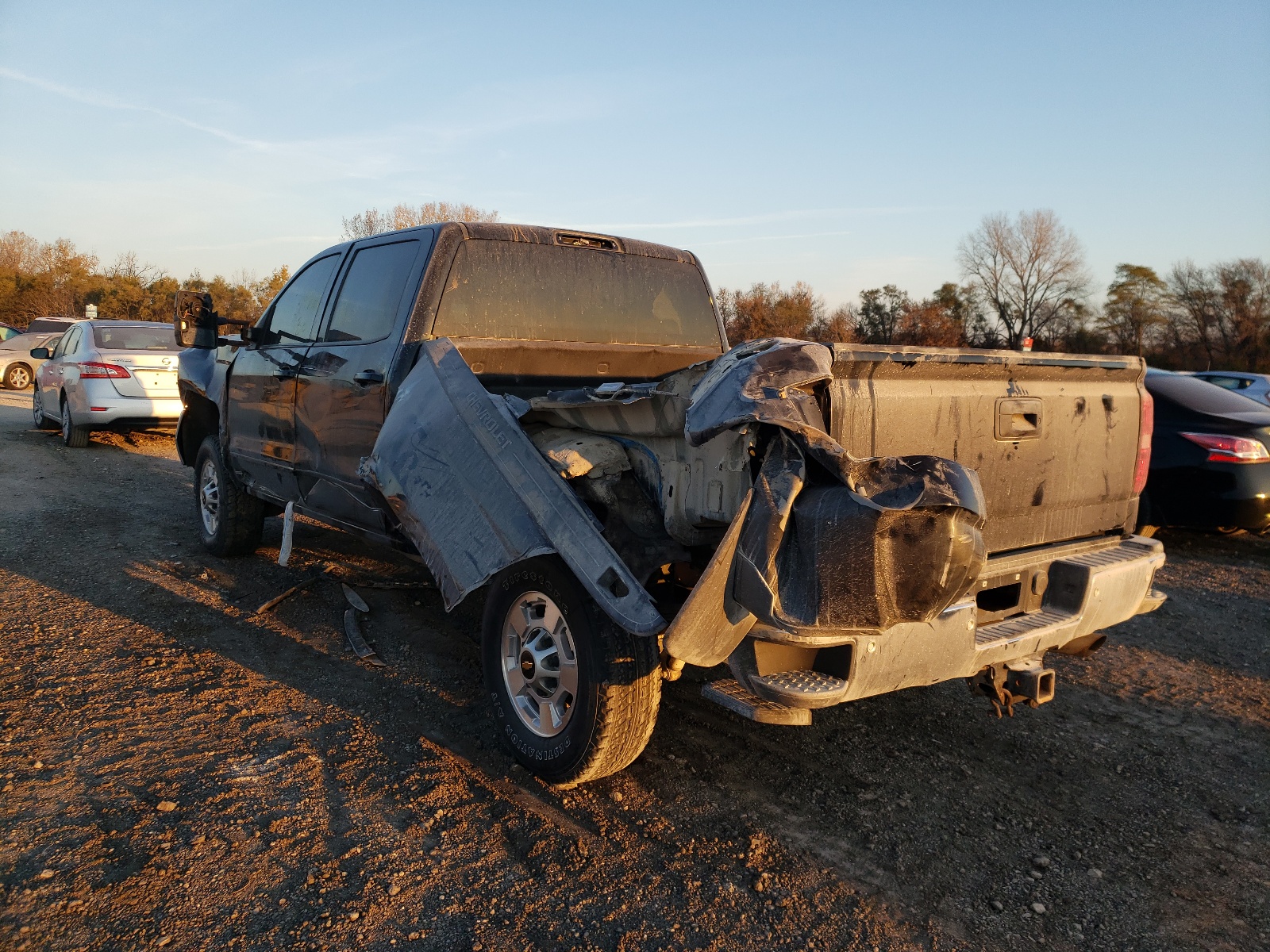 Photo 3 from auction – 2015 CHEVROLET SILVERADO with VIN 1GC1KVEG2FF662167