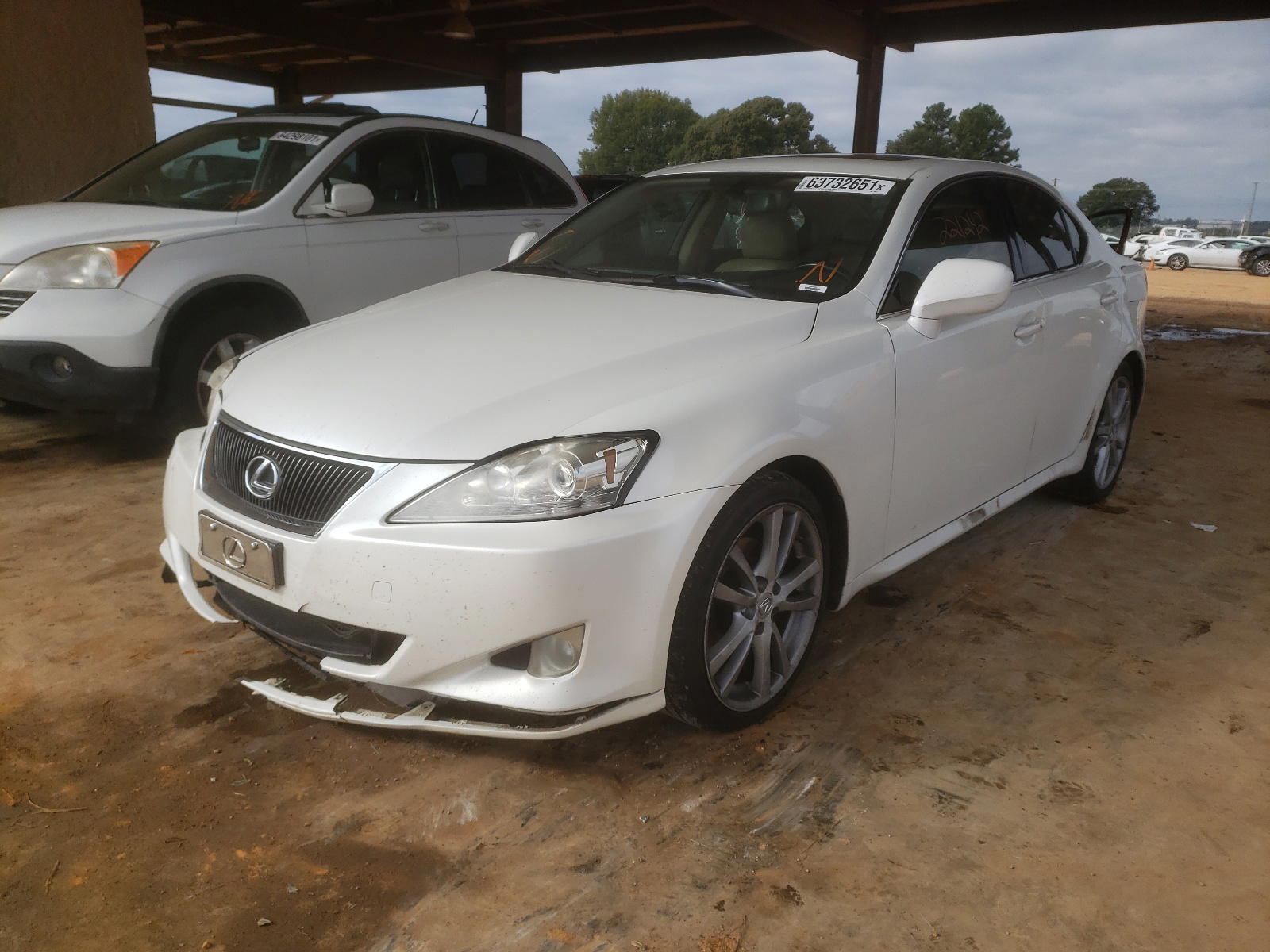 Photo 2 from auction – 2007 LEXUS IS 250 with VIN JTHBK262572042085