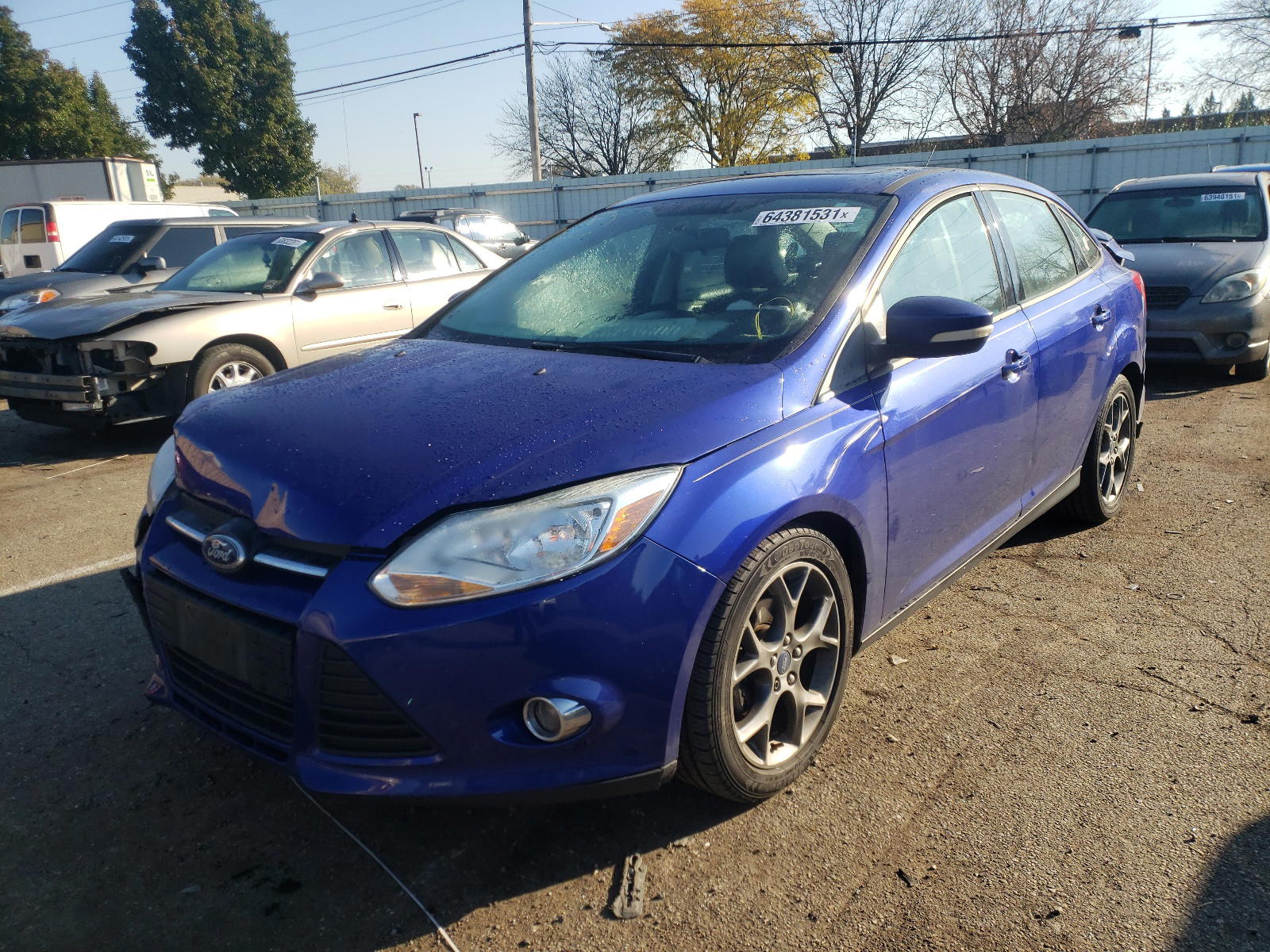 Photo 2 from auction – 2013 FORD FOCUS SE with VIN 1FADP3F28DL320314