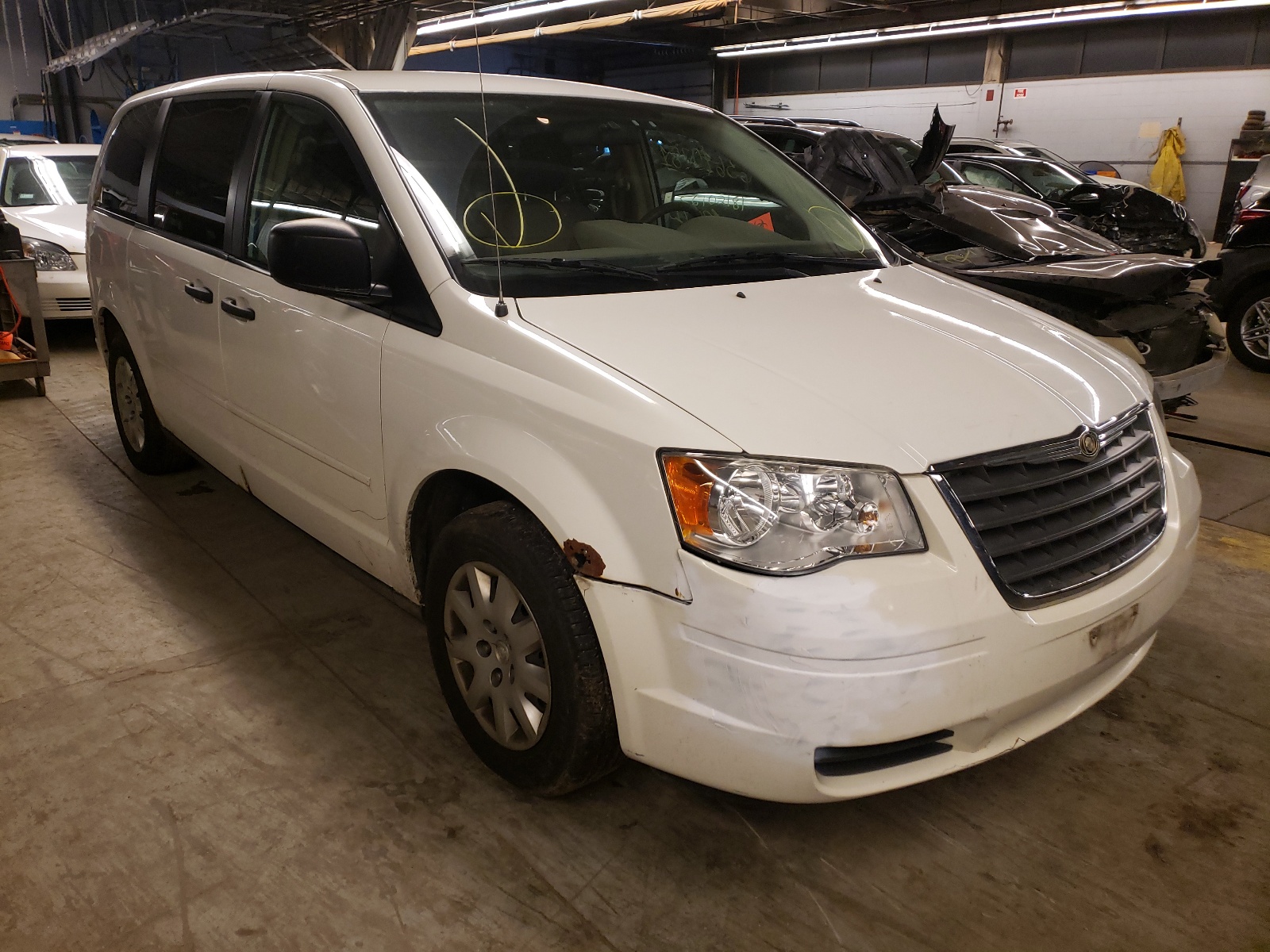 Photo 1 from auction – 2008 CHRYSLER TOWN AND C with VIN 2A8HR44H78R842005