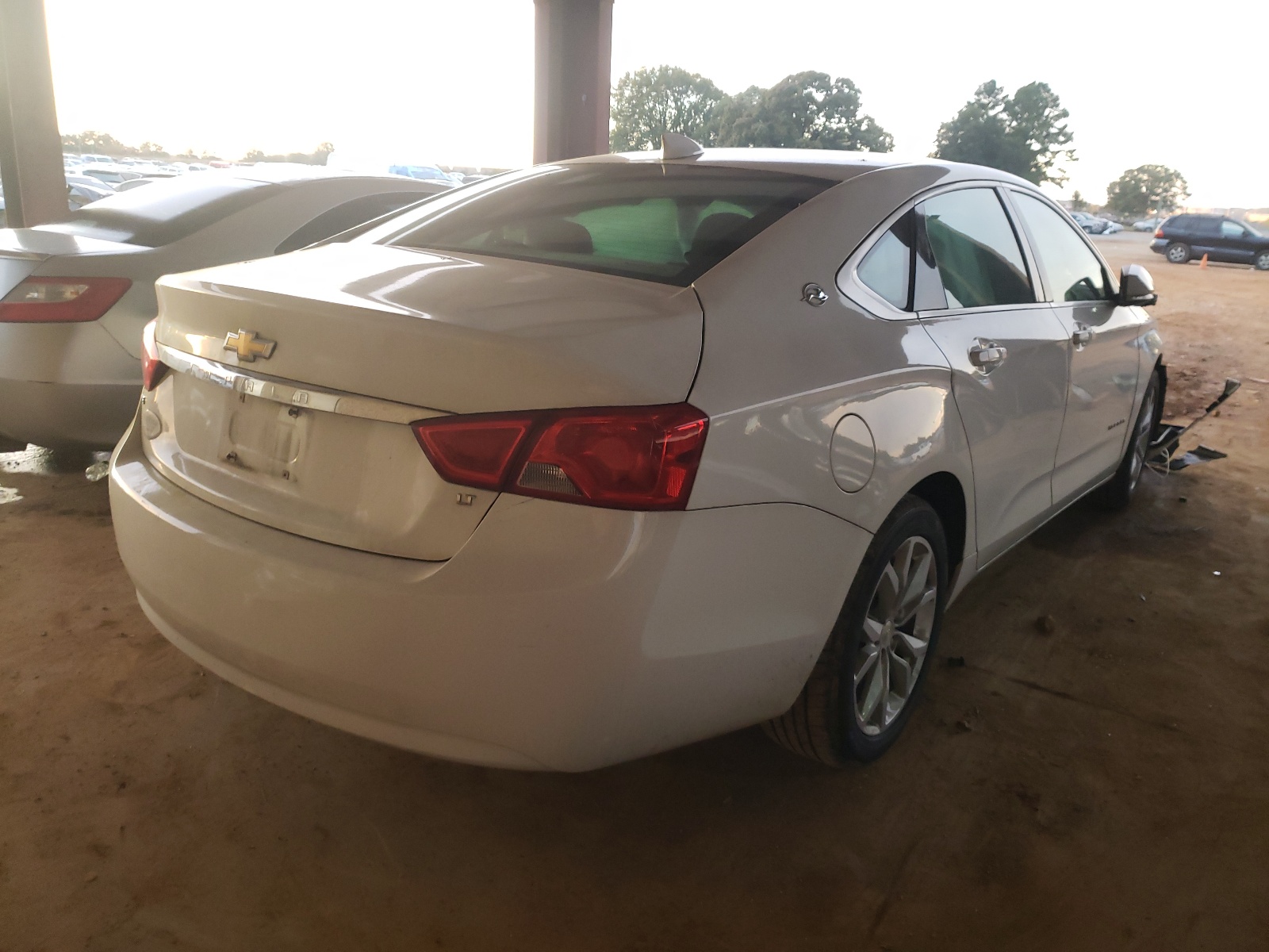 Photo 4 from auction – 2016 CHEVROLET IMPALA LT with VIN 2G1115S3XG9125716