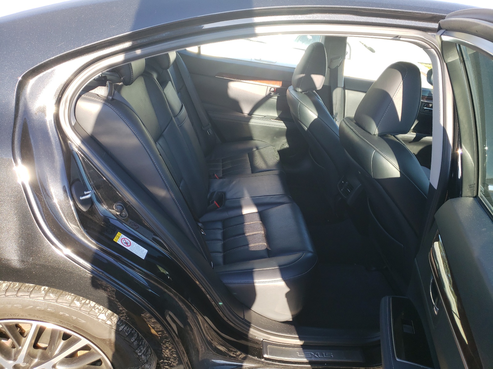 Photo 6 from auction – 2017 LEXUS ES 350 with VIN 58ABK1GGXHU049016