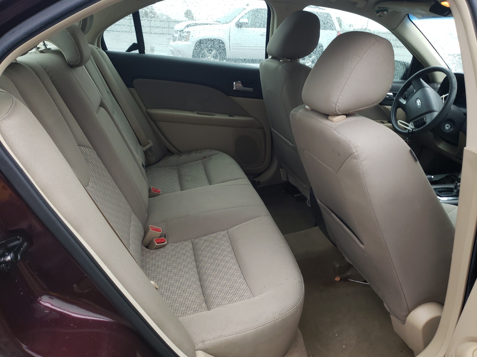 Photo 6 from auction – 2011 FORD FUSION SE with VIN 3FAHP0HA1BR333165