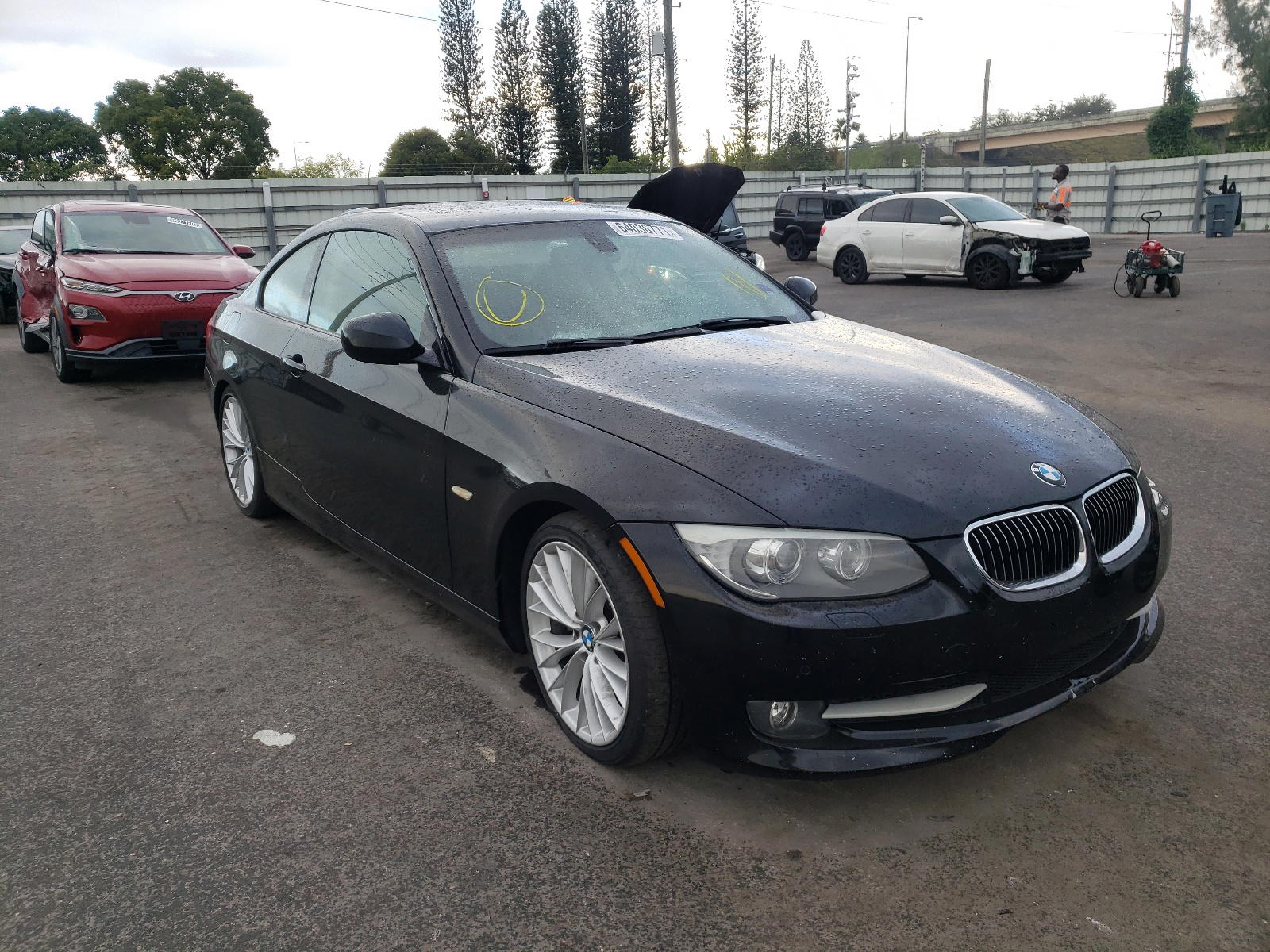 BMW 335 I 2011 with VIN WBAKG7C57BE262895 - Photo from auction