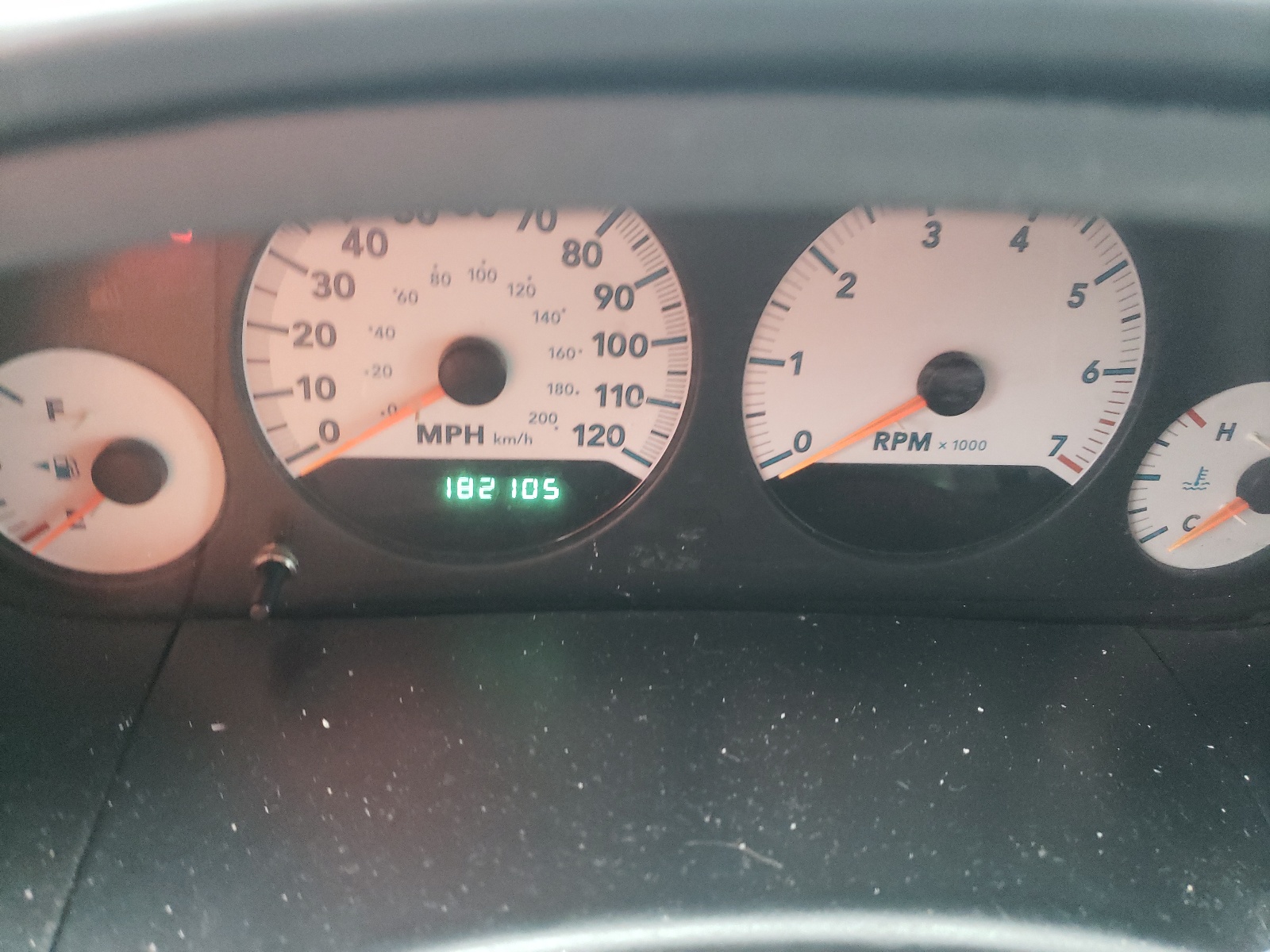Zdjęcie 8 z aukcji – 2007 DODGE GRAND CARA z VIN 2D4GP44L87R216302