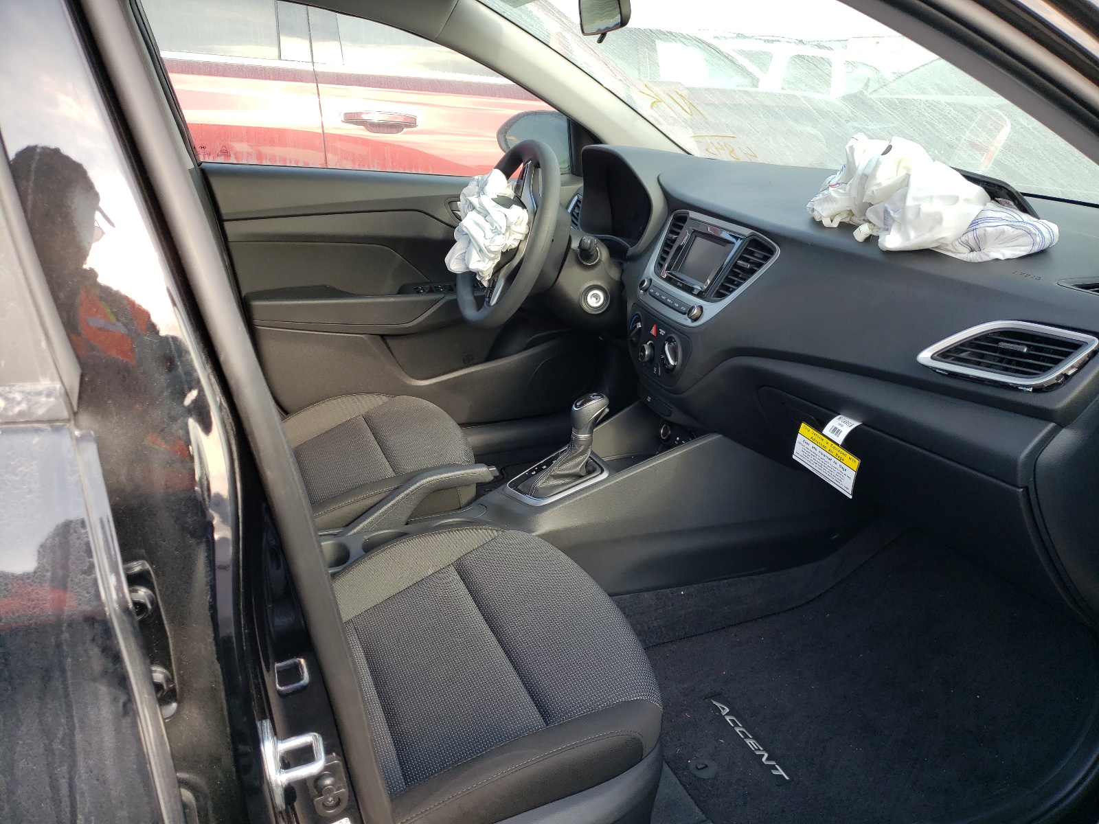 Photo 5 from auction – 2022 HYUNDAI ACCENT SE with VIN 3KPC24A6XNE154845