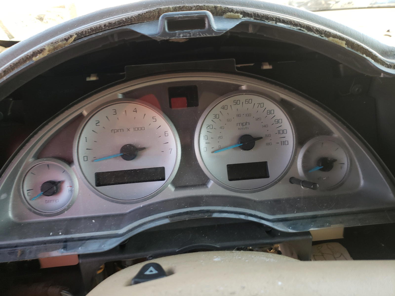Photo 8 from auction – 2003 BUICK RENDEZVOUS with VIN 3G5DA03EX3S549022