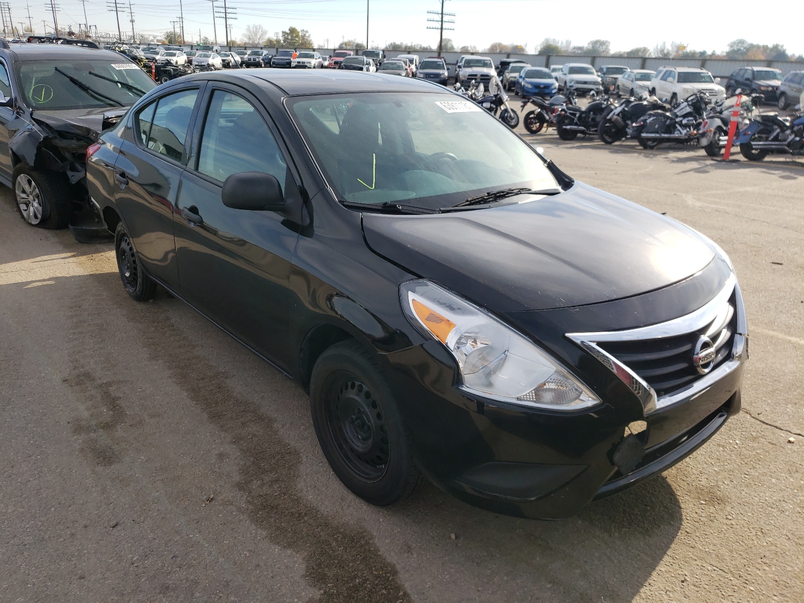 Photo 1 from auction – 2015 NISSAN VERSA S with VIN 3N1CN7AP3FL923462
