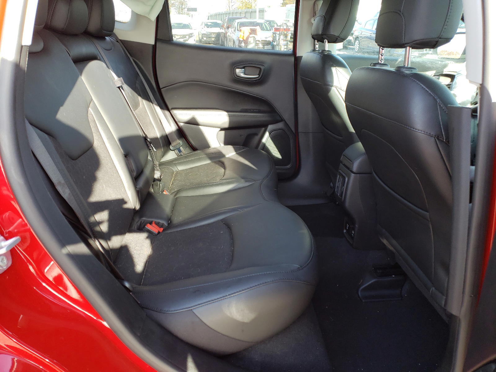 Photo 6 from auction – 2021 JEEP COMPASS LA with VIN 3C4NJCBB6MT523261