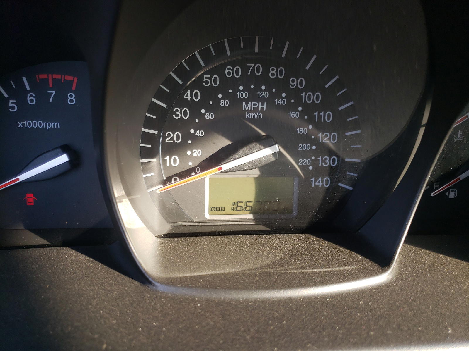 Photo 8 from auction – 2008 KIA SPECTRA EX with VIN KNAFE121285583299