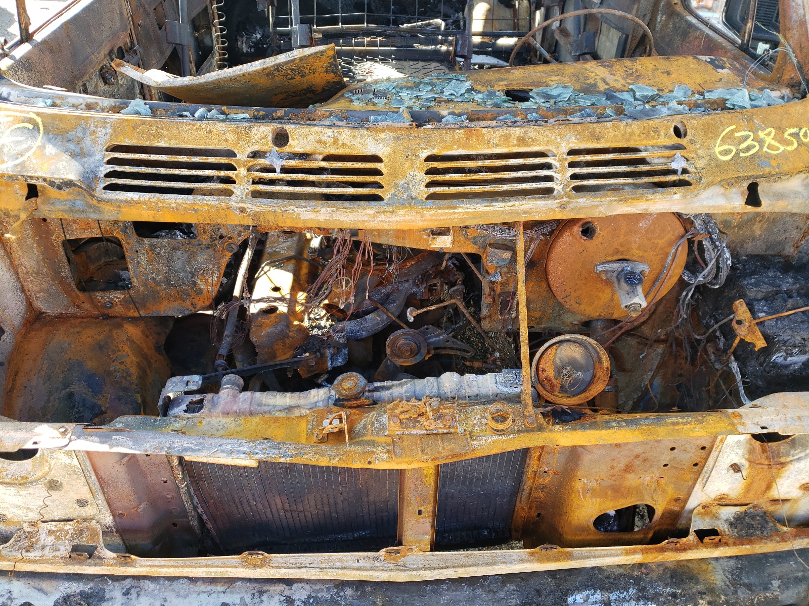 Photo 7 from auction – 1987 DODGE RAM WAGON with VIN 2B4GB11H1HK300673