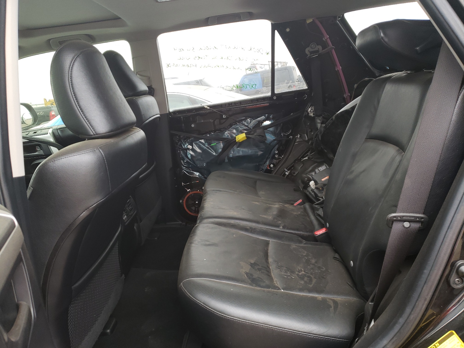 Zdjęcie 6 z aukcji – 2013 TOYOTA 4RUNNER SR z VIN JTEBU5JR7D5128859