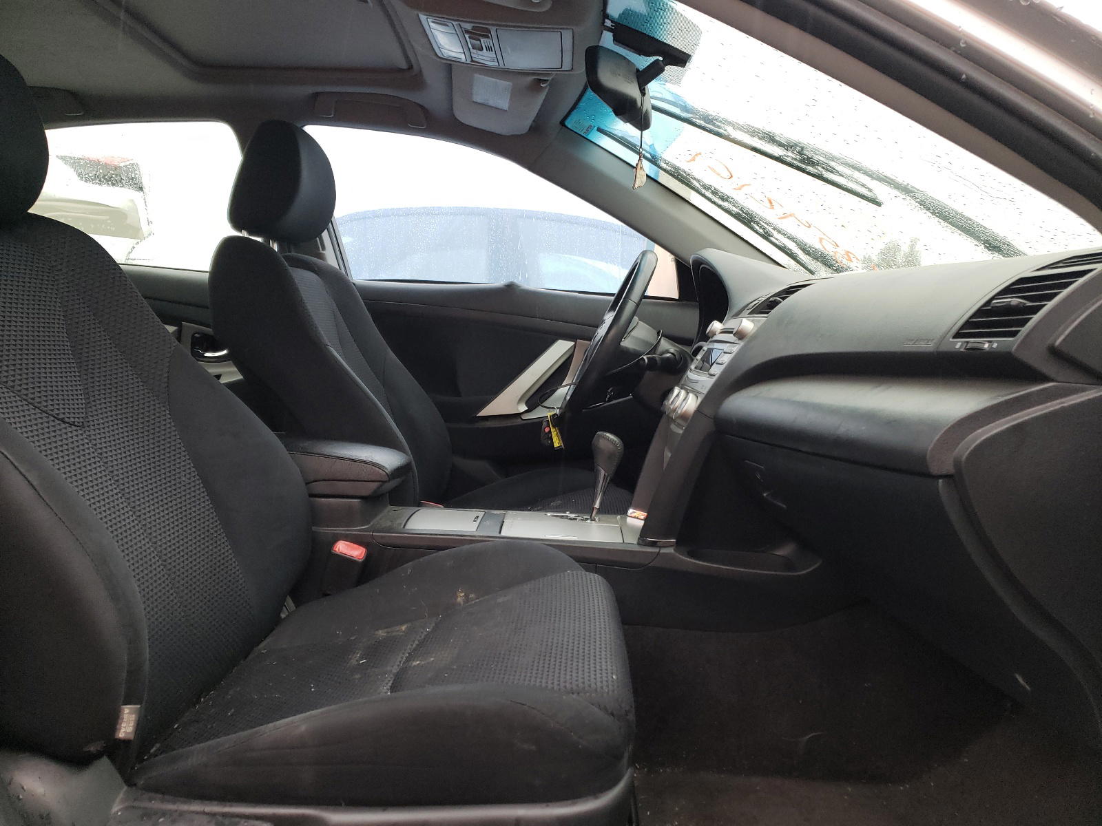 Photo 5 from auction – 2011 TOYOTA CAMRY BASE with VIN 4T1BF3EK1BU189400