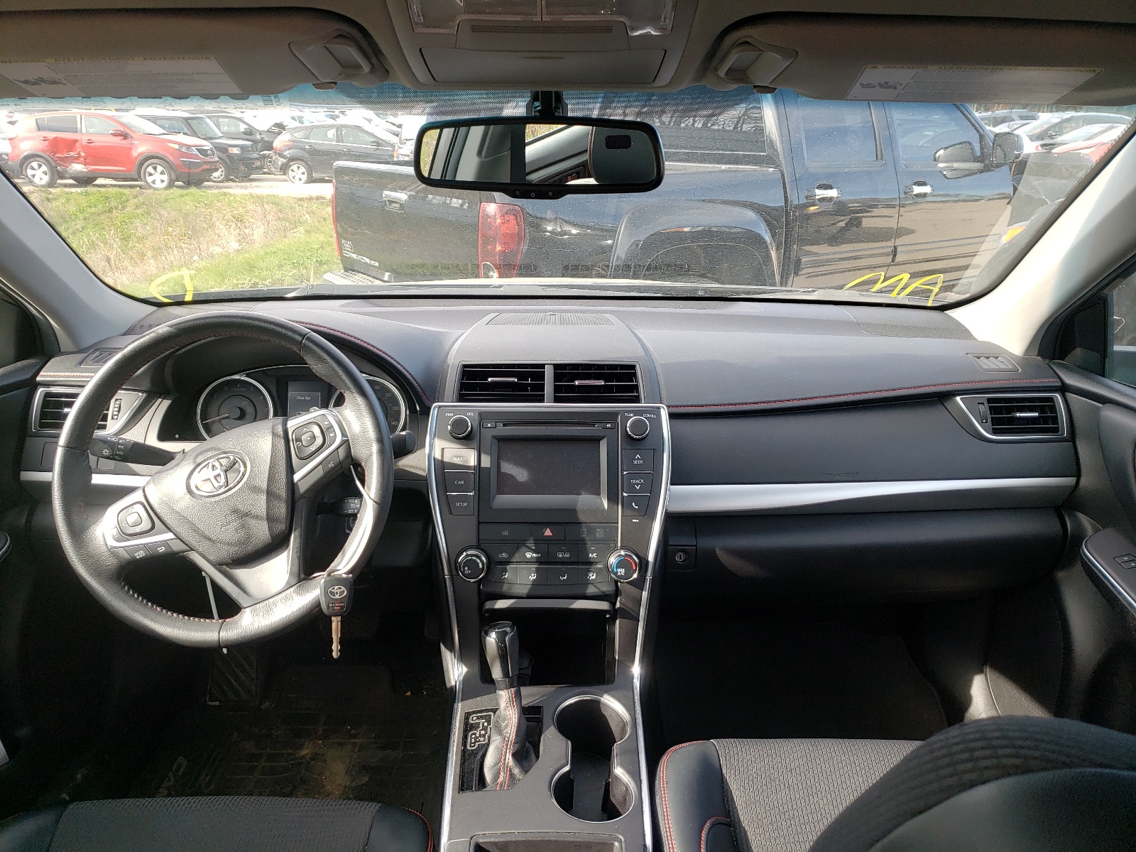 Photo 9 from auction – 2017 TOYOTA CAMRY LE with VIN 4T1BF1FK4HU417160
