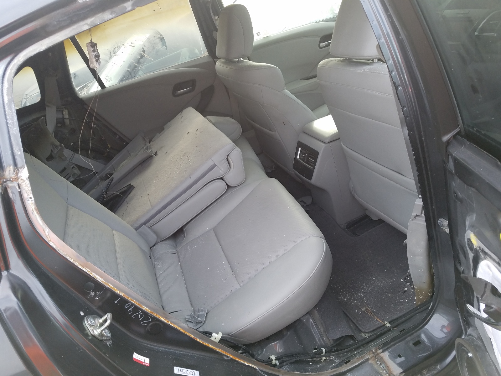 Photo 17 from auction – 2016 ACURA RDX ADVANC with VIN 5J8TB4H79GL028552