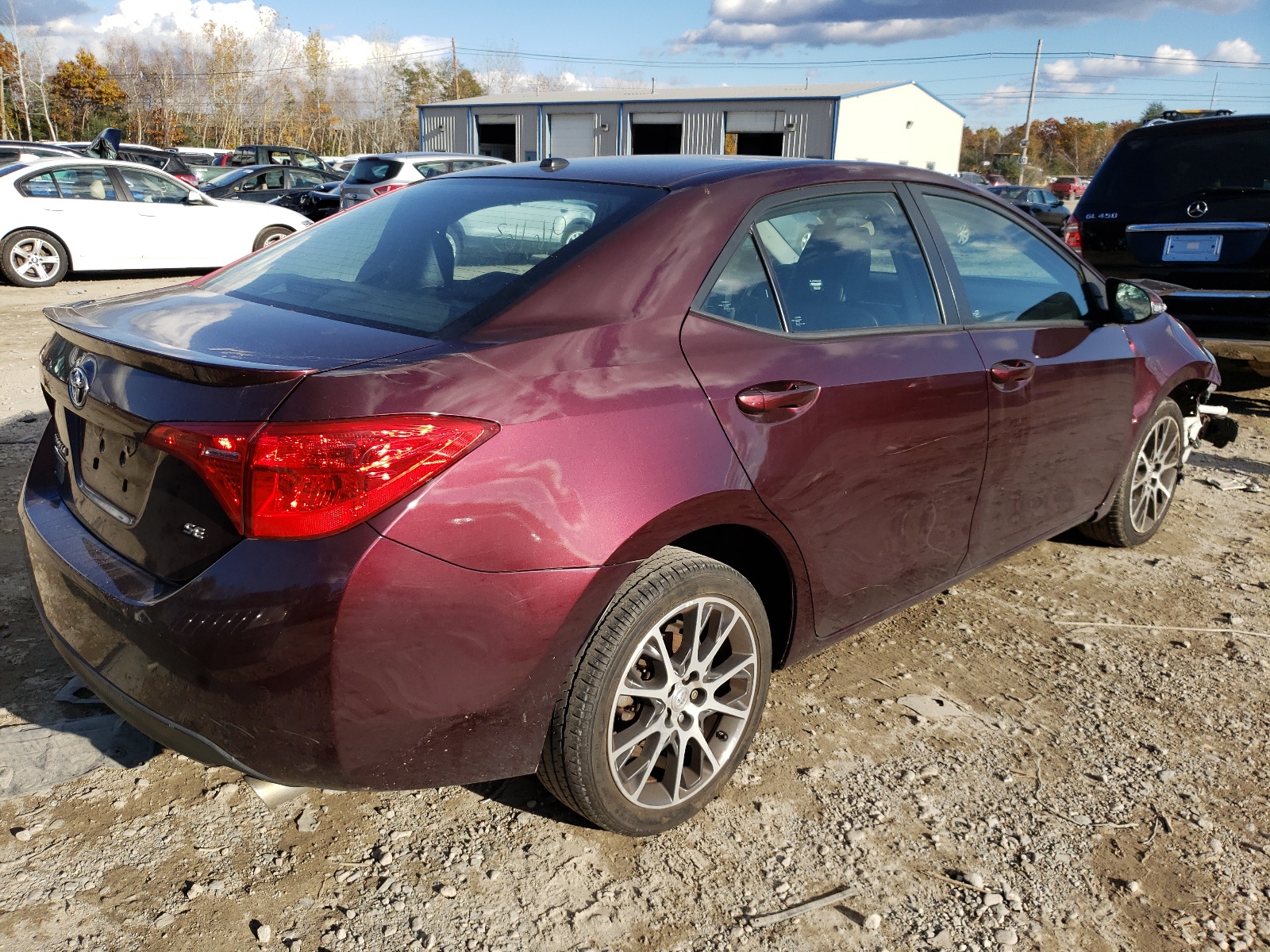 Photo 4 from auction – 2017 TOYOTA COROLLA L with VIN 5YFBURHE4HP579500