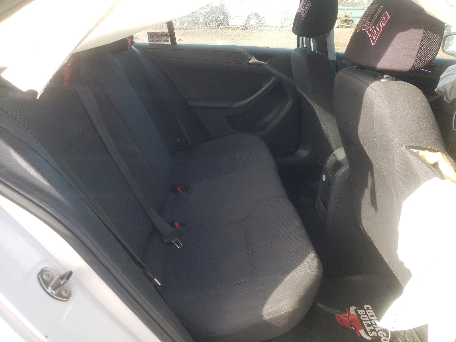 Photo 6 from auction – 2014 VOLKSWAGEN JETTA BASE with VIN 3VW2K7AJ8EM209670
