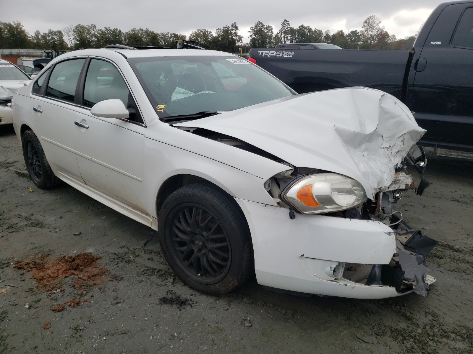 CHEVROLET IMPALA LIM 2014 with VIN 2G1WC5E3XE1118837 - Photo from auction
