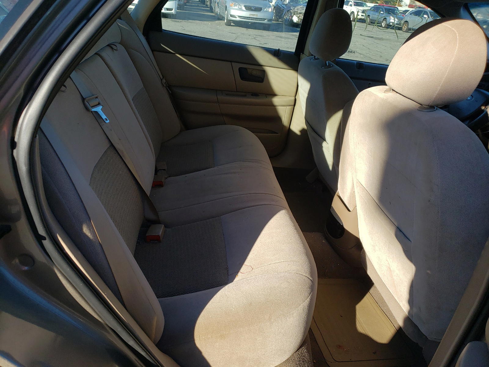 Photo 6 from auction – 2005 FORD TAURUS with VIN 1FAFP56U45A300239