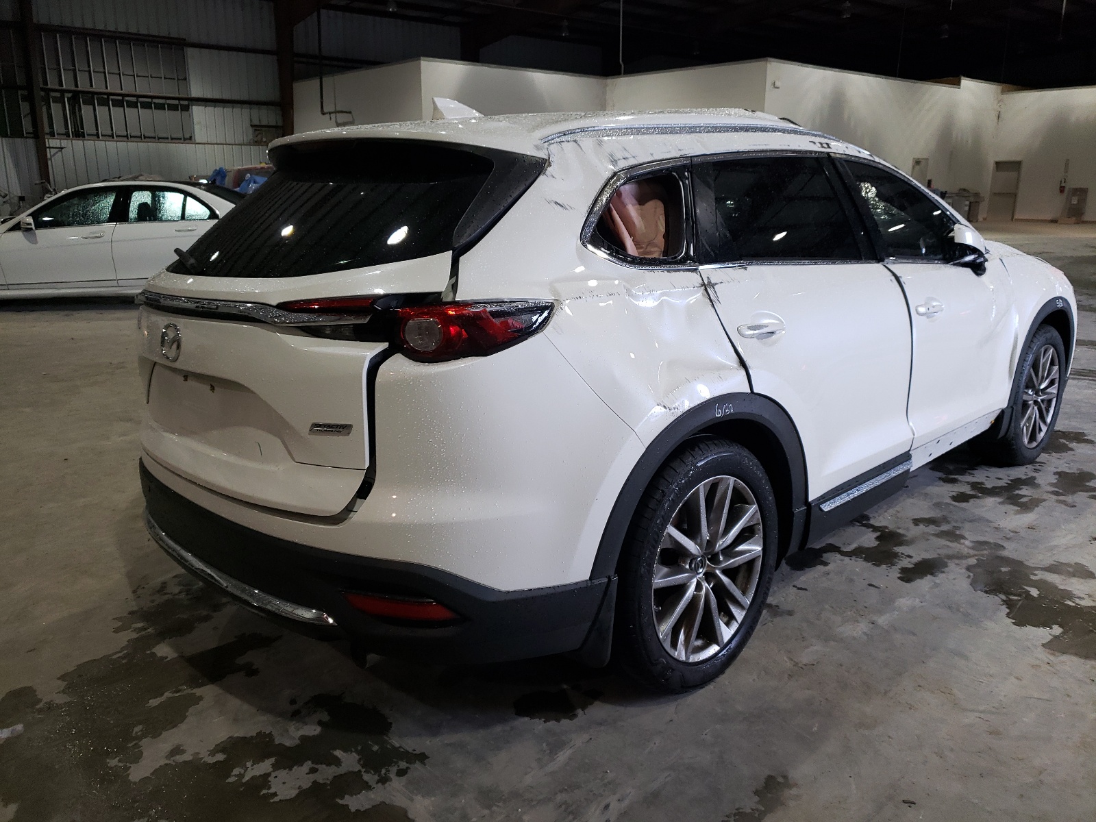 Photo 4 from auction – 2018 MAZDA CX-9 GRAND with VIN JM3TCADY6J0208256