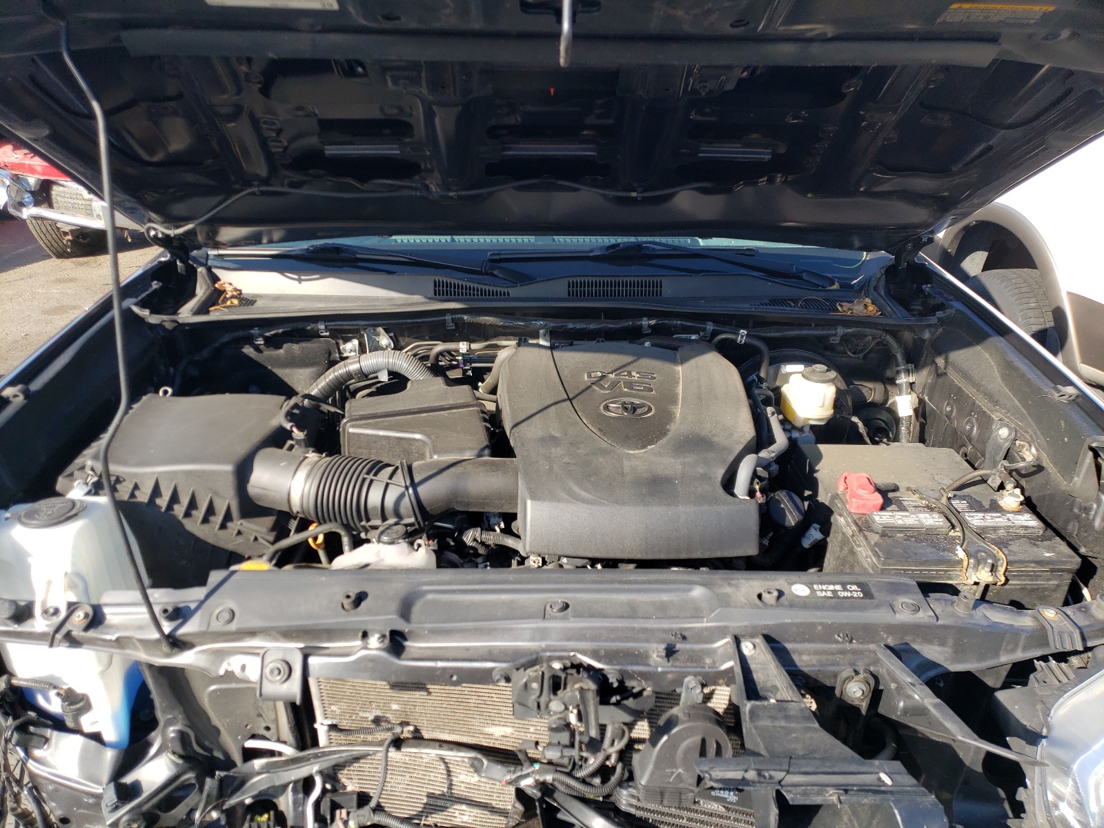 Photo 7 from auction – 2017 TOYOTA TACOMA DOU with VIN 3TMCZ5AN2HM073096