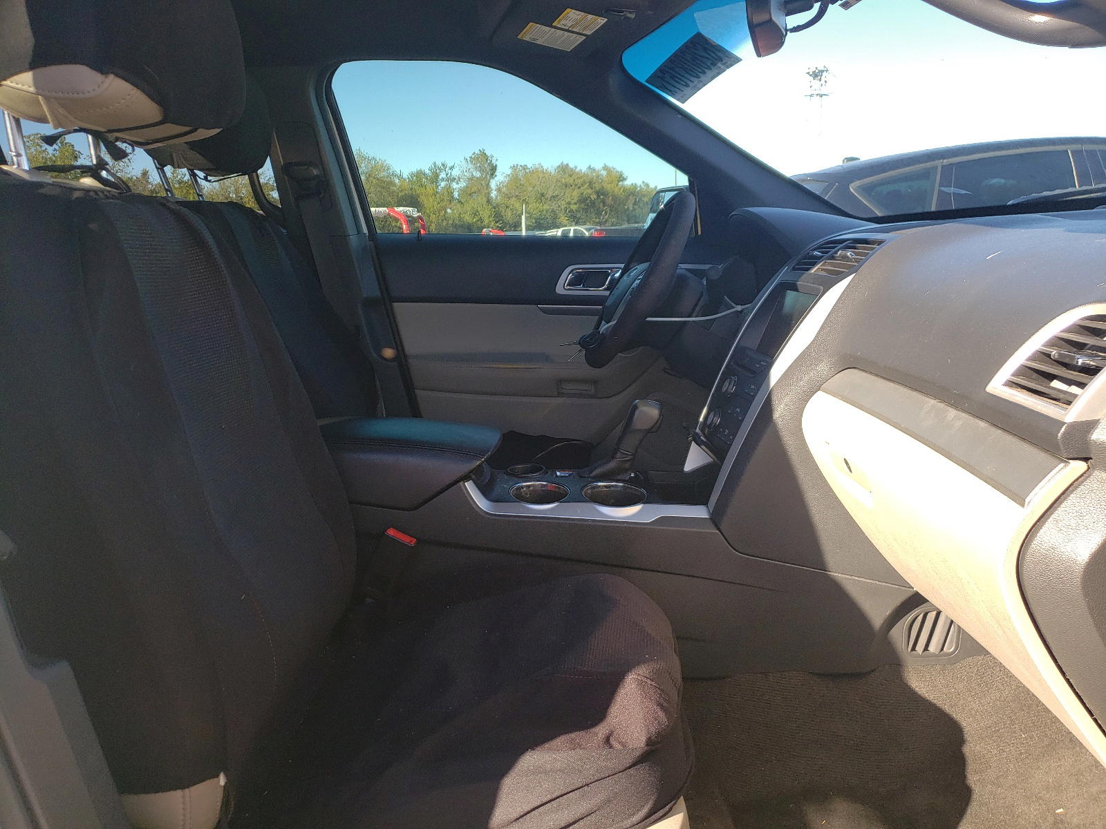 Photo 5 from auction – 2013 FORD EXPLORER X with VIN 1FM5K7D85DGA50040