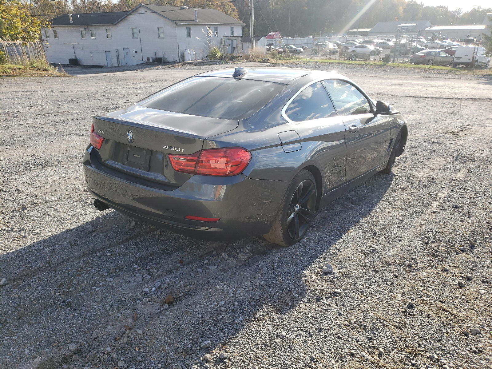 Photo 4 from auction – 2017 BMW 430XI with VIN WBA4R9C59HK878431