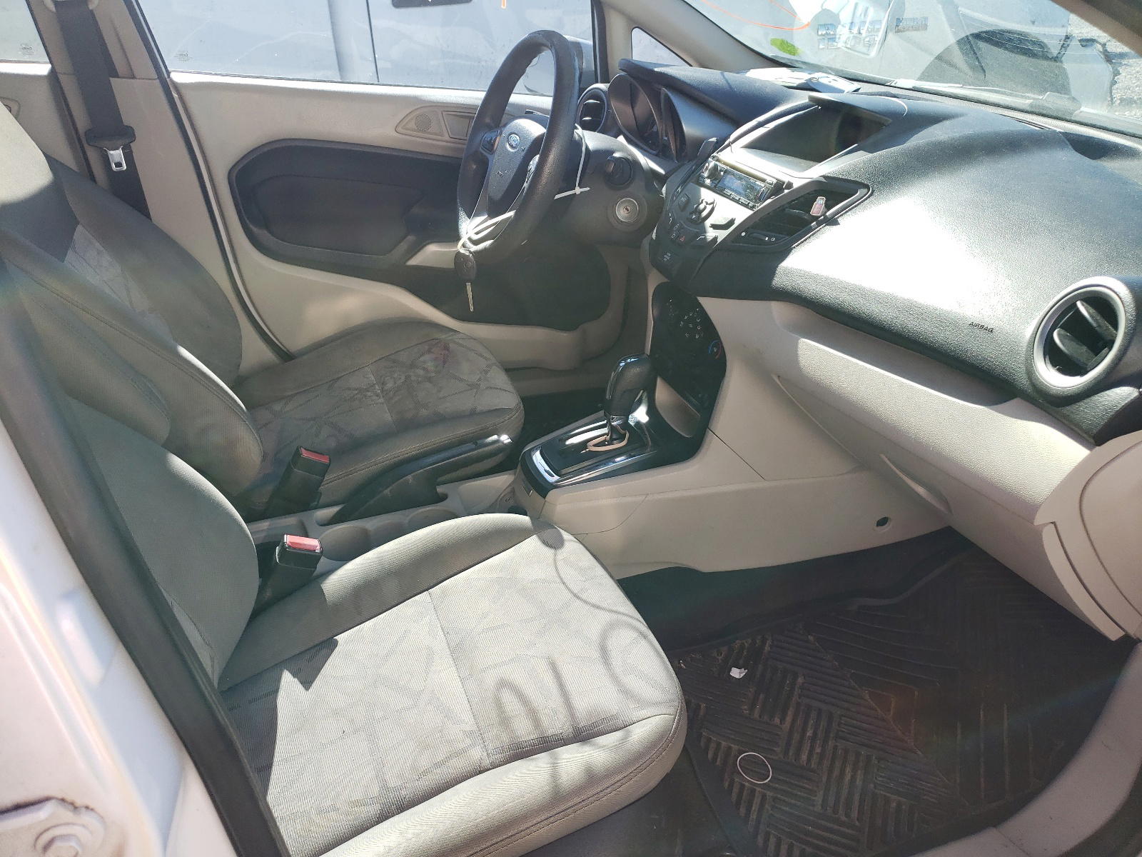 Photo 5 from auction – 2012 FORD FIESTA SE with VIN 3FADP4BJ4CM150548