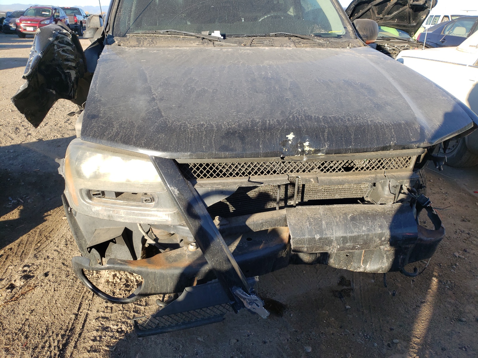 Photo 9 from auction – 2005 CHEVROLET TRAILBLAZE with VIN 1GNET16S456192837