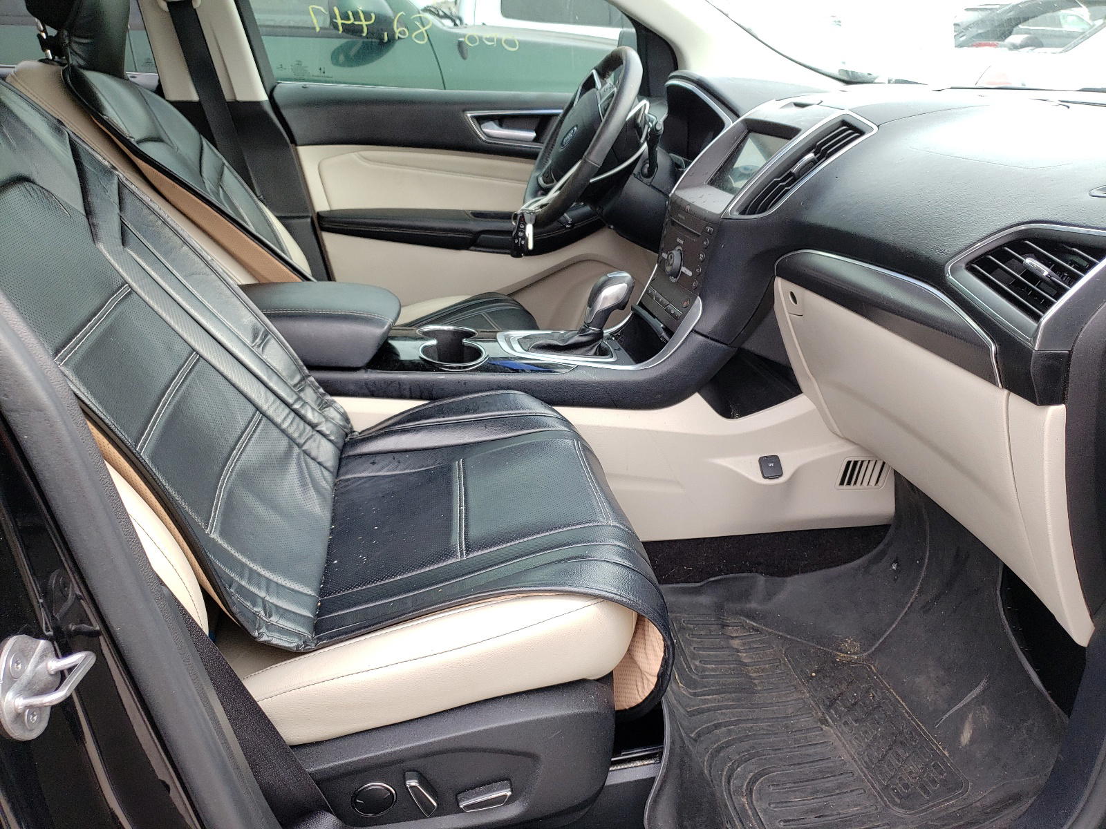 Photo 5 from auction – 2016 FORD EDGE TITAN with VIN 2FMPK3K97GBB70947