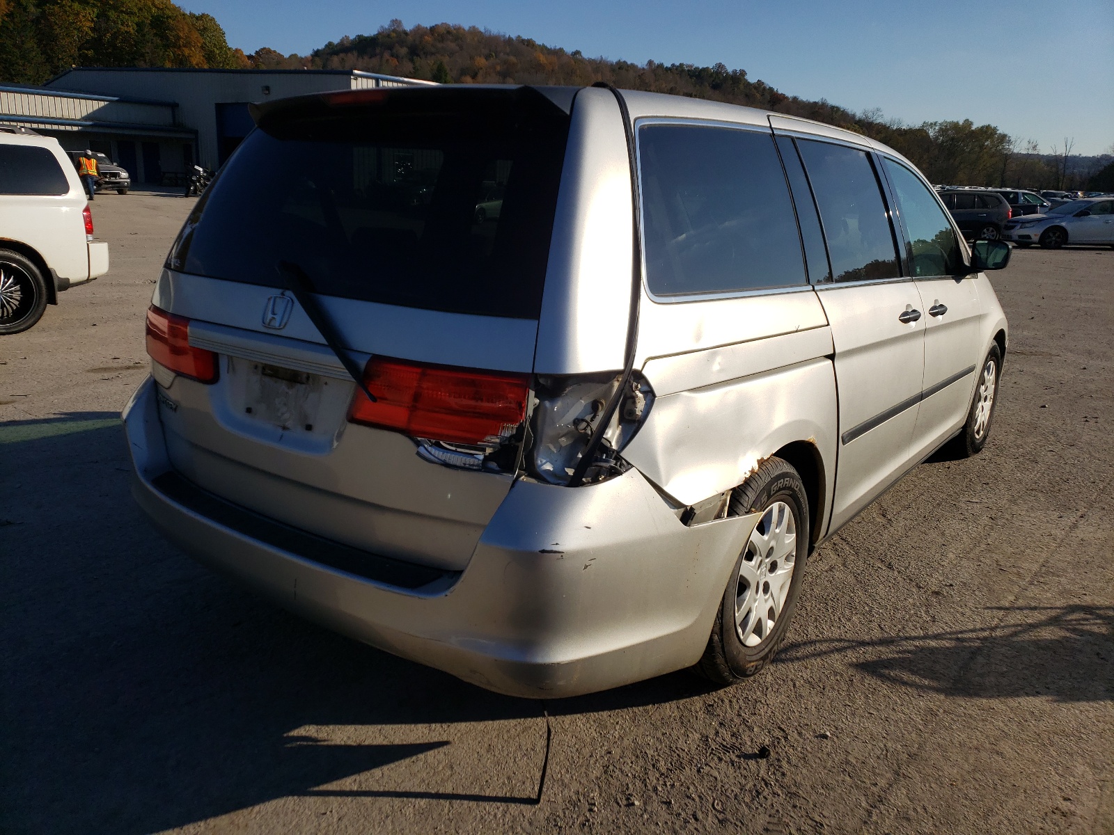Photo 4 from auction – 2009 HONDA ODYSSEY LX with VIN 5FNRL38239B019551