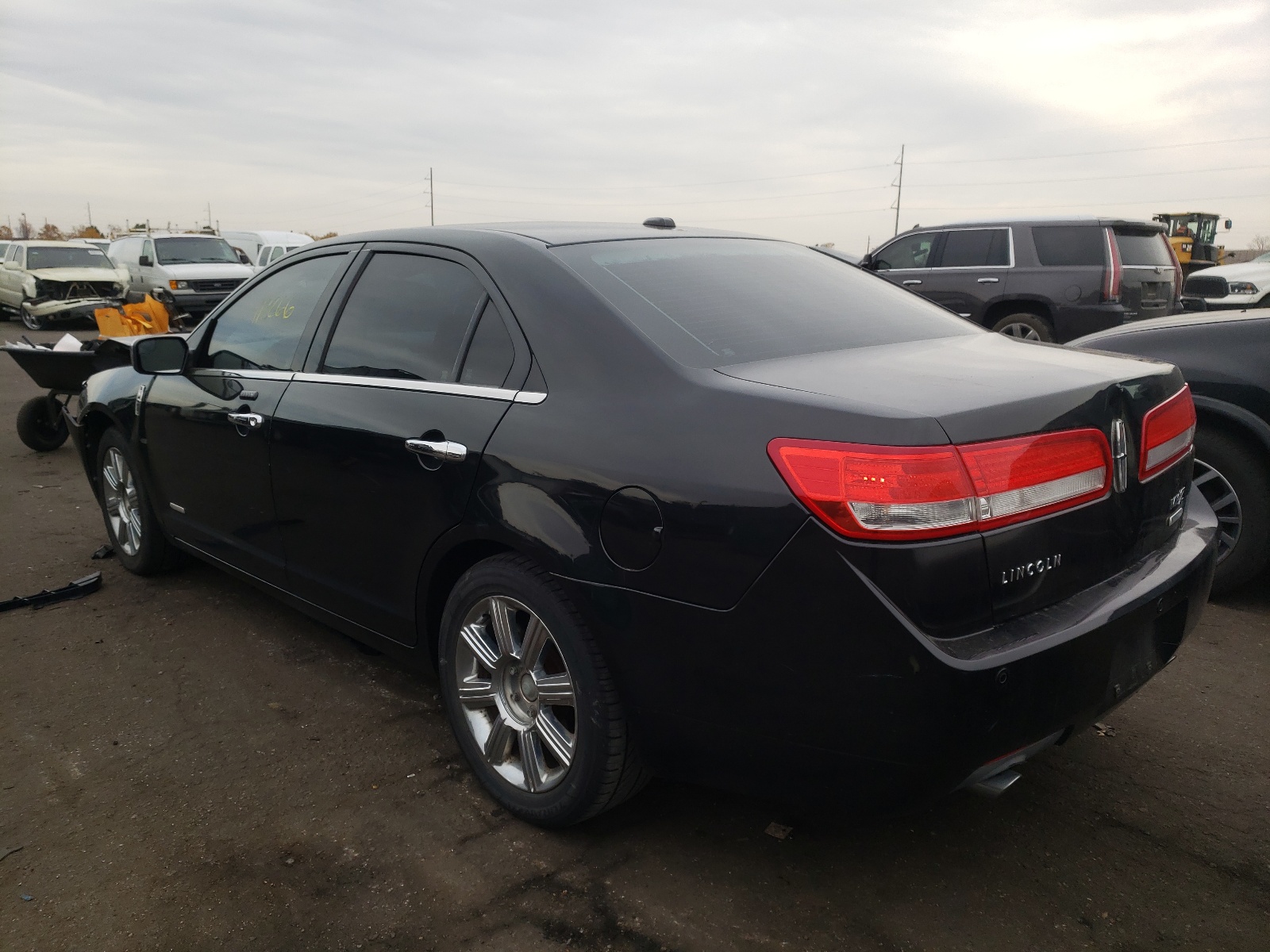 Photo 3 from auction – 2011 LINCOLN MKZ HYBRID with VIN 3LNDL2L32BR775876
