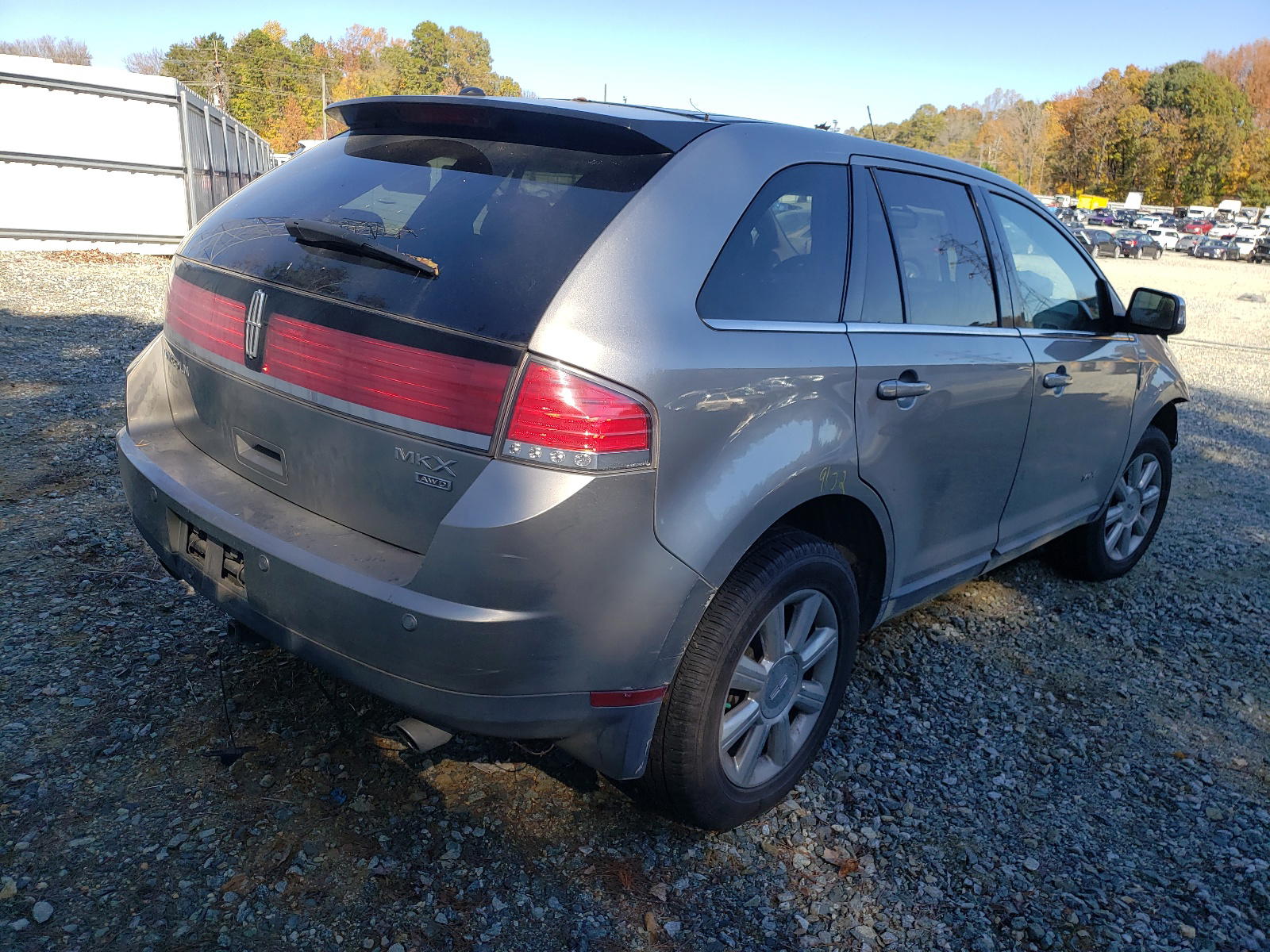 Photo 4 from auction – 2008 LINCOLN MKX with VIN 2LMDU88C68BJ27722