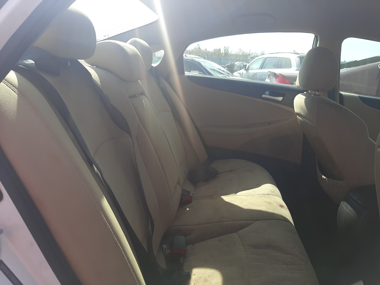 Photo 6 from auction – 2013 HYUNDAI SONATA GLS with VIN 5NPEB4AC3DH800655