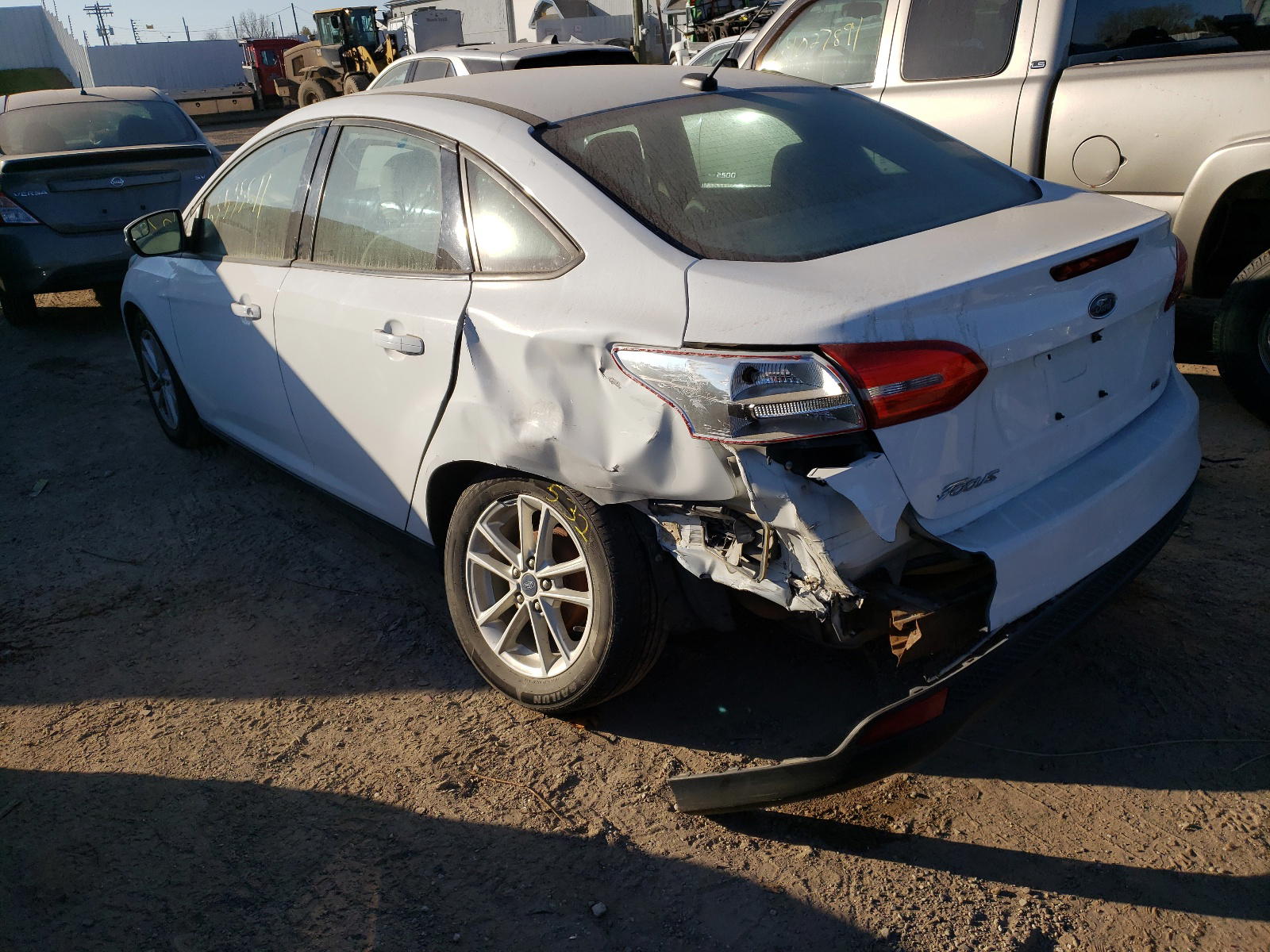 Photo 3 from auction – 2017 FORD FOCUS SE with VIN 1FADP3F20HL249616
