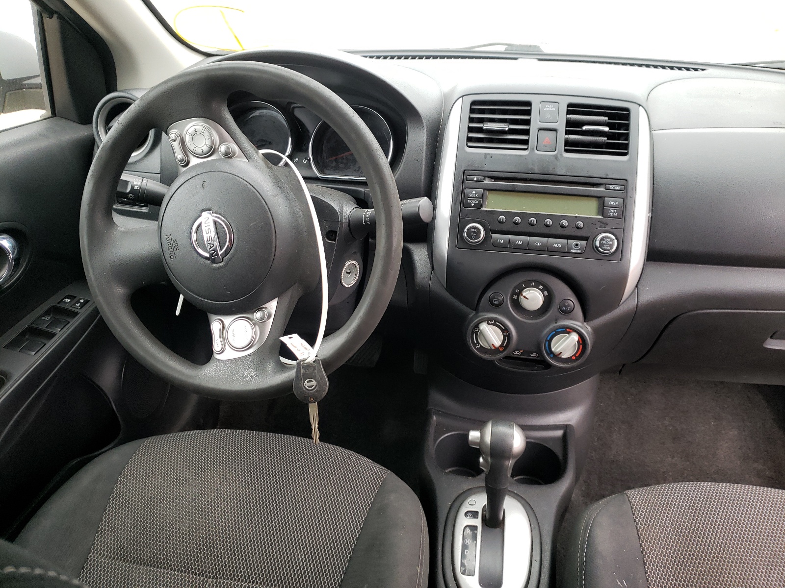 Photo 9 from auction – 2014 NISSAN VERSA S with VIN 3N1CN7APXEL848421