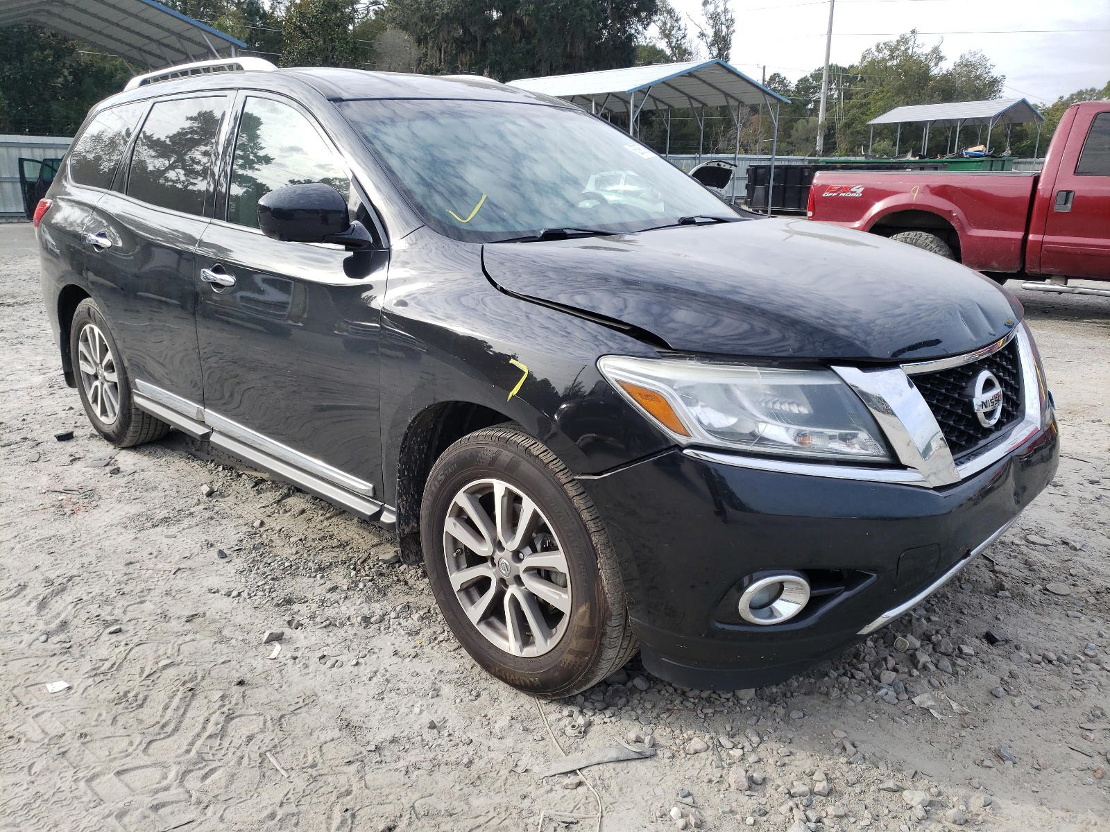 NISSAN PATHFINDER 2015 with VIN 5N1AR2MN6FC720479 - Photo from auction