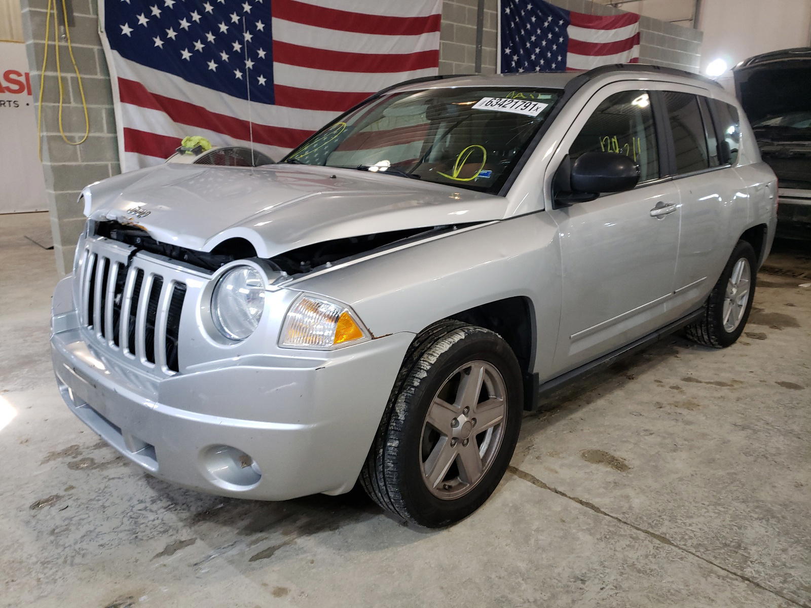 Photo 2 from auction – 2010 JEEP COMPASS SP with VIN 1J4NT4FB7AD506460