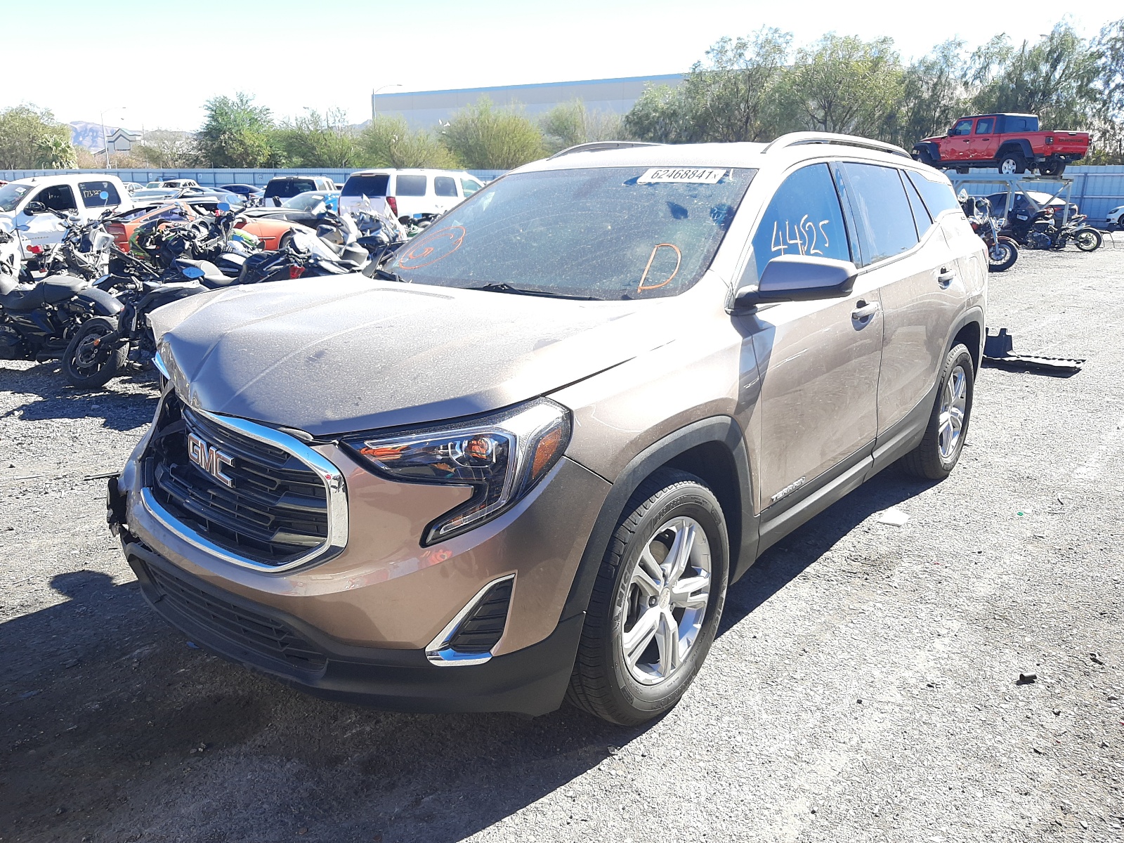 Photo 2 from auction – 2018 GMC TERRAIN SL with VIN 3GKALMEV9JL280078
