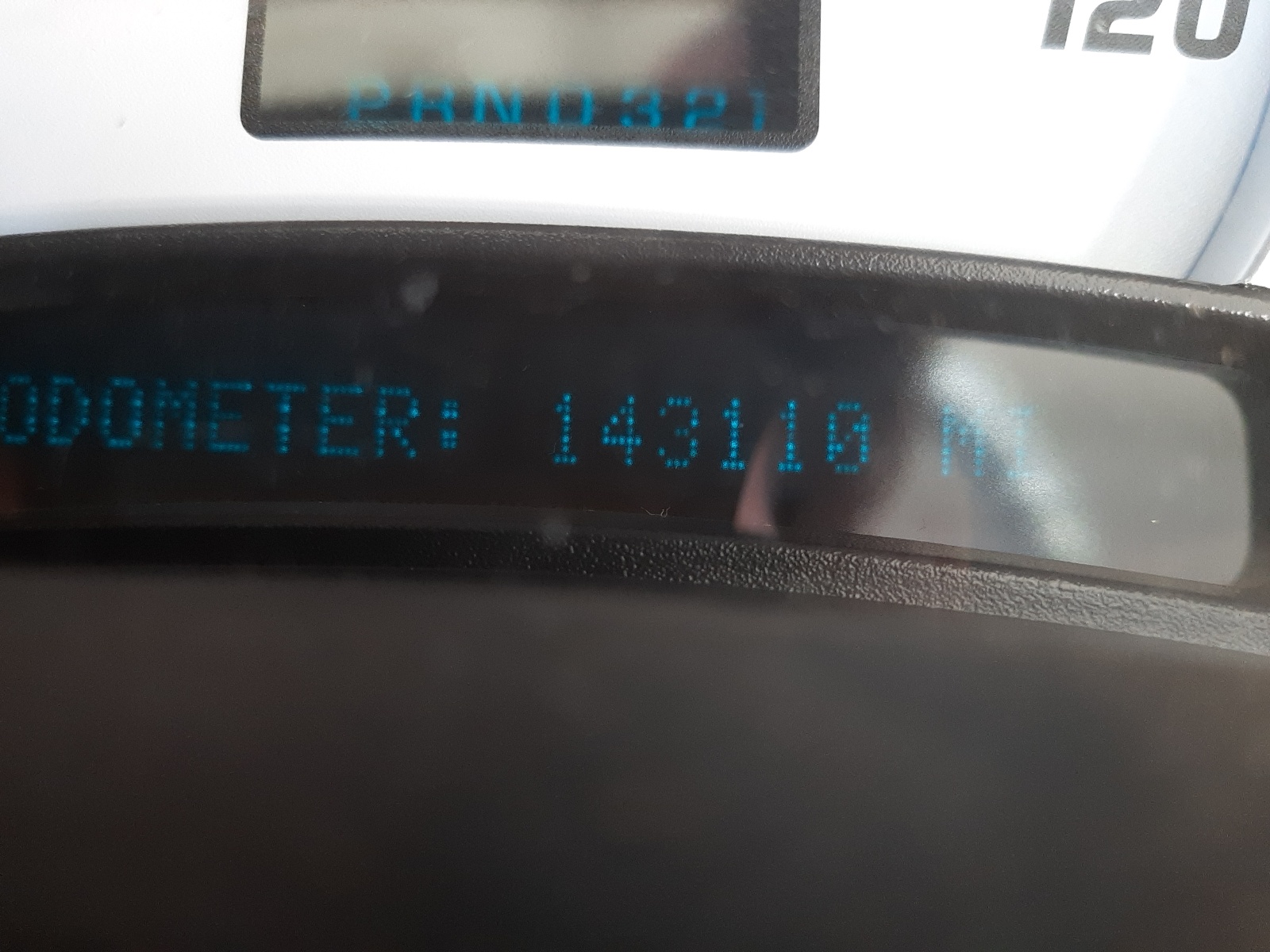 Foto 8 de la subasta – 2004 HUMMER H2 con VIN 5GRGN23U14H121085