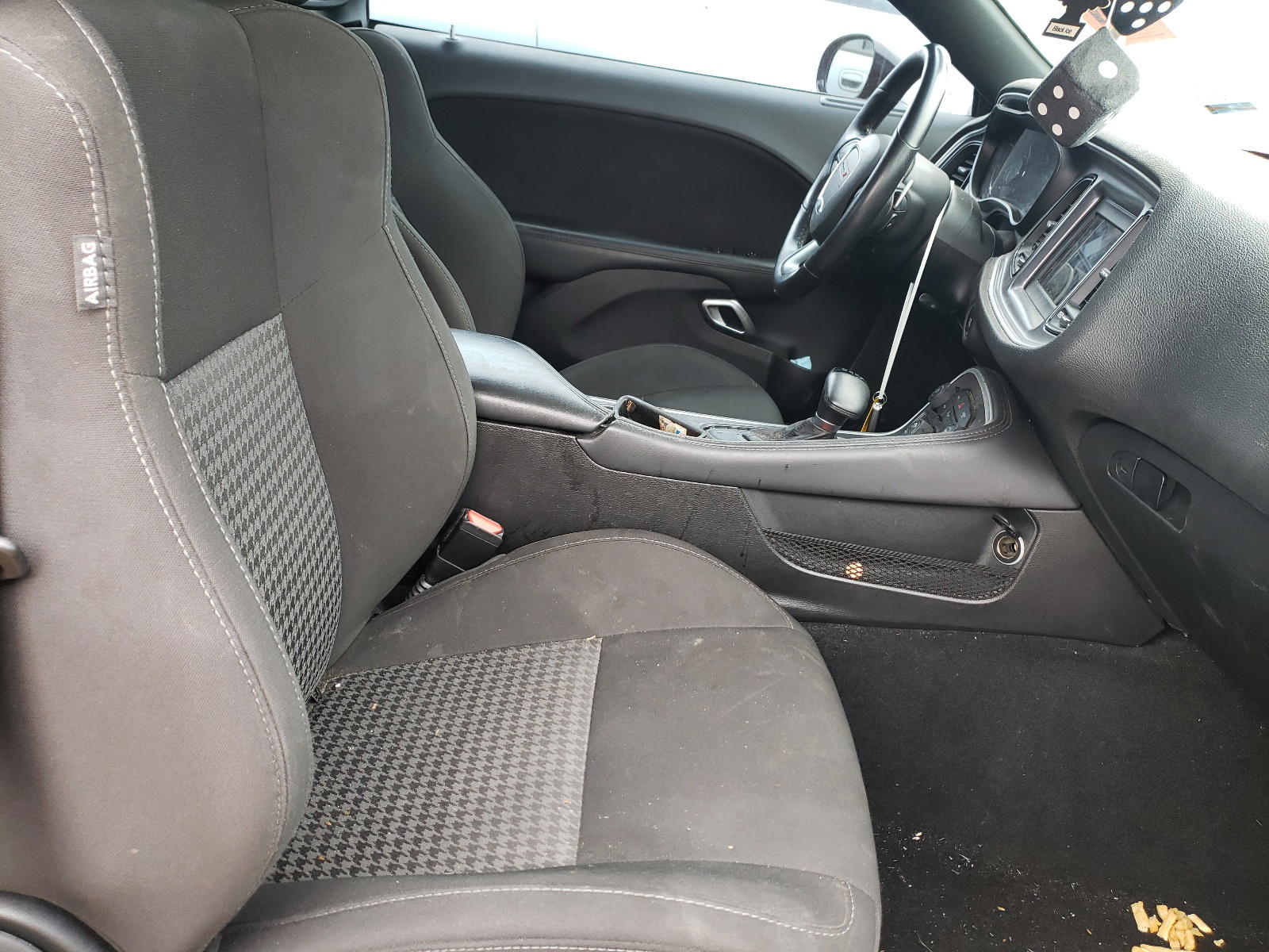 Photo 5 from auction – 2019 DODGE CHALLENGER with VIN 2C3CDZBT7KH724316