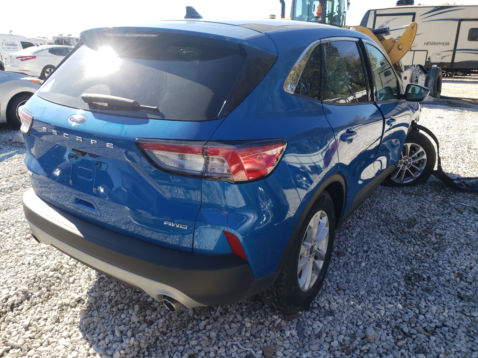Photo 4 from auction – 2020 FORD ESCAPE SE with VIN 1FMCU9G67LUC65541