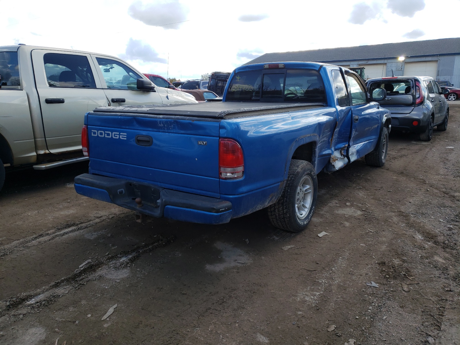 Photo 4 from auction – 1999 DODGE DAKOTA with VIN 1B7GL22XXXS279015