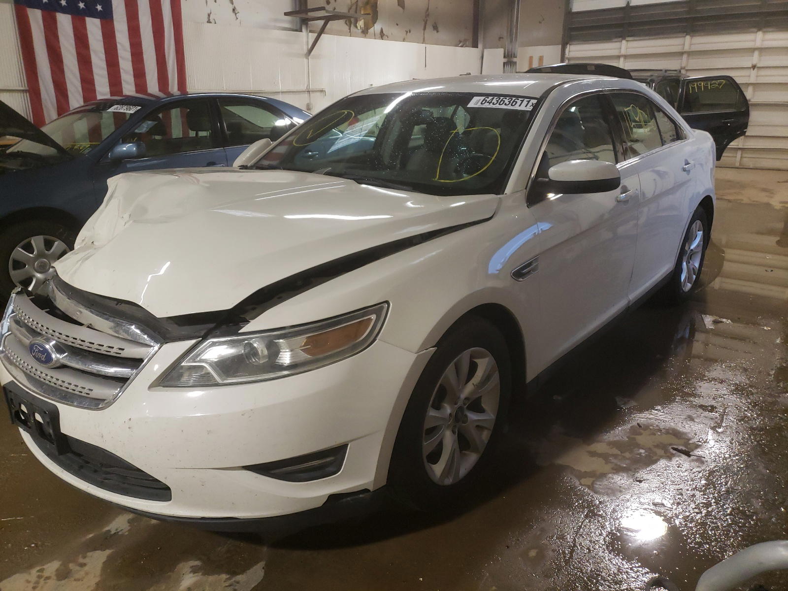 Photo 2 from auction – 2012 FORD TAURUS SEL with VIN 1FAHP2EWXCG102995